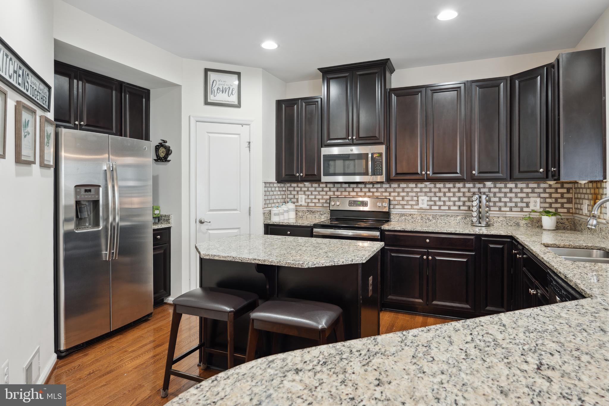 POTOMAC STATION - Residential