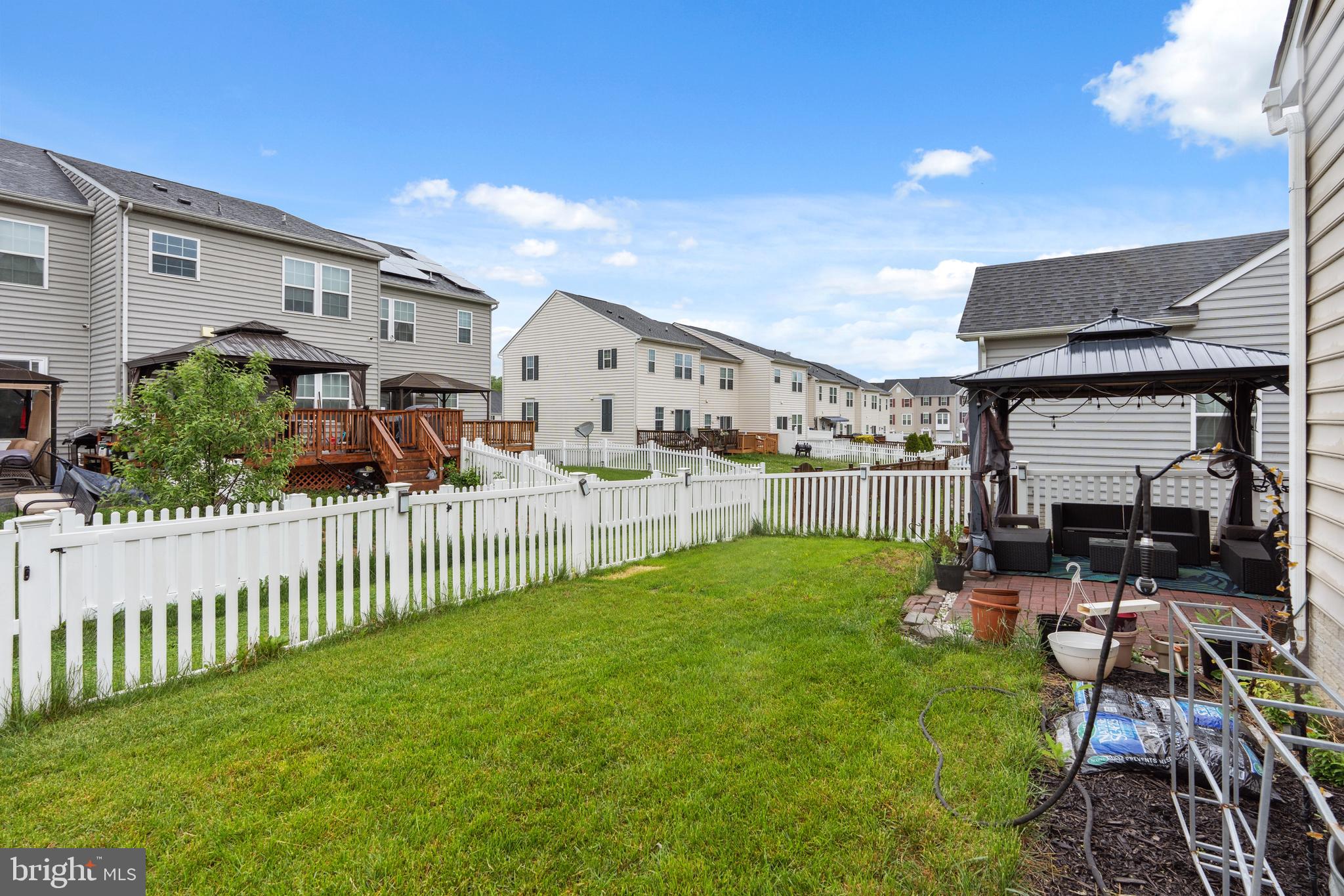 POTOMAC STATION - Residential