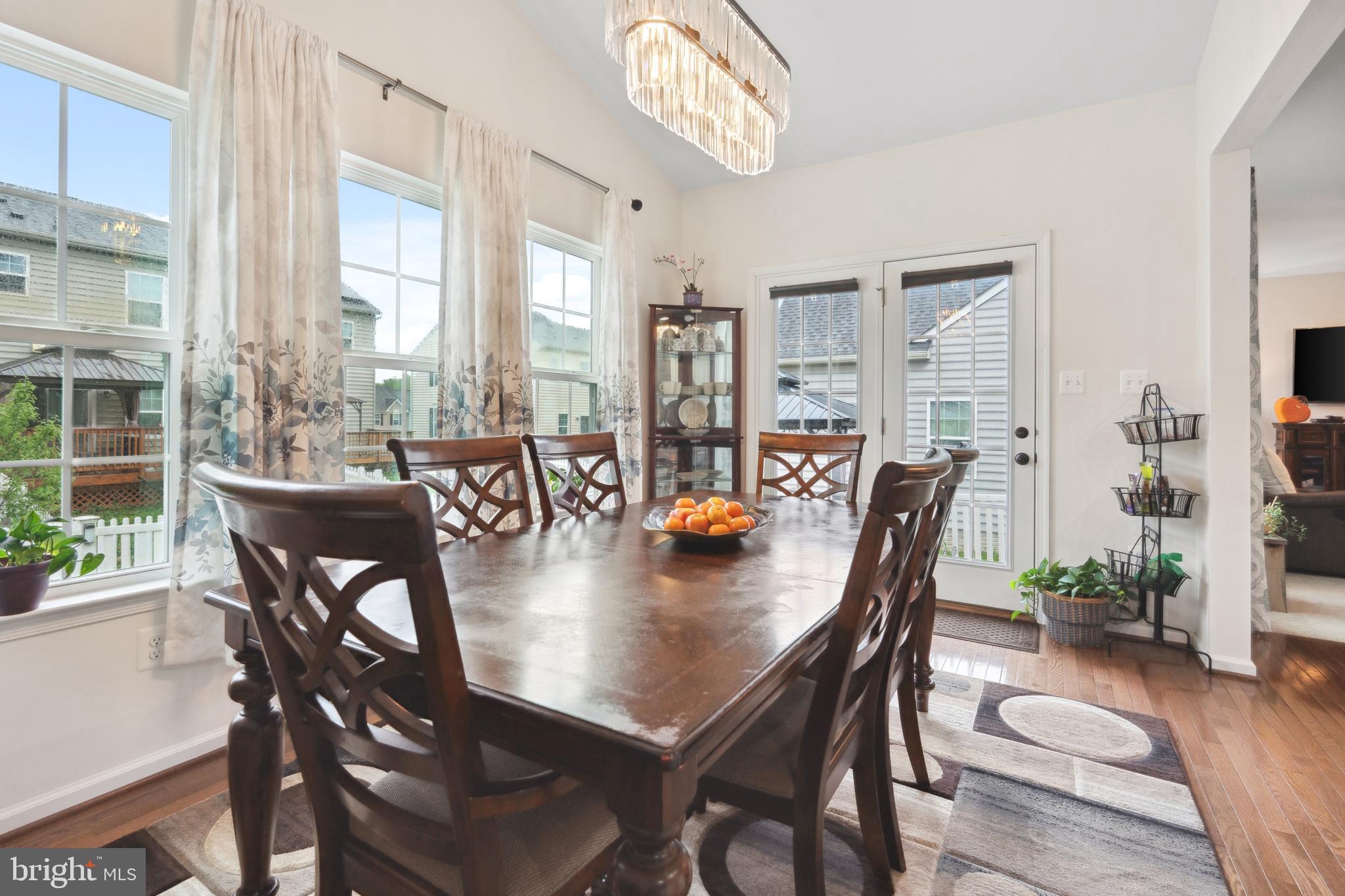 POTOMAC STATION - Residential