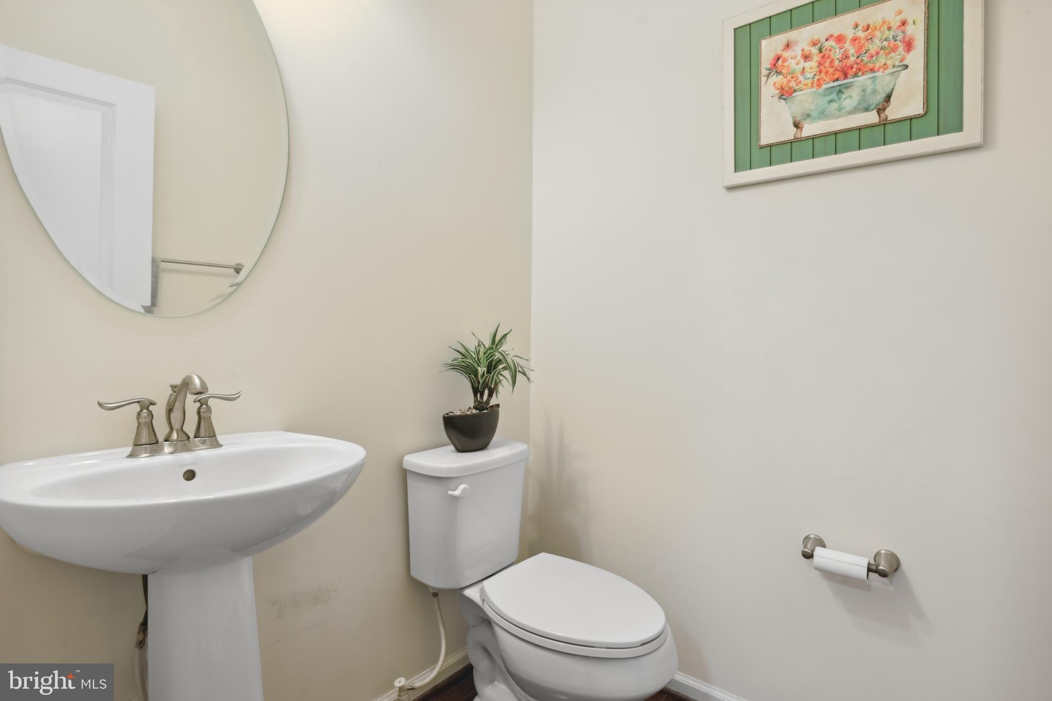 POTOMAC STATION - Residential