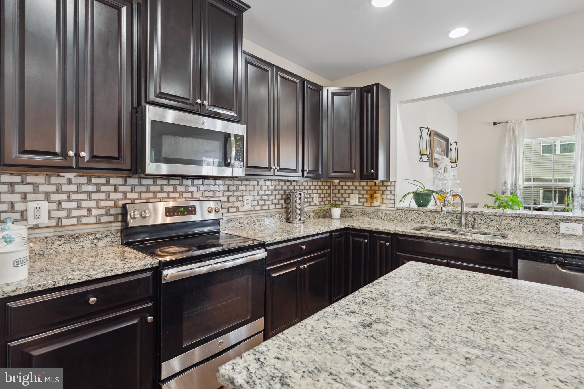 POTOMAC STATION - Residential