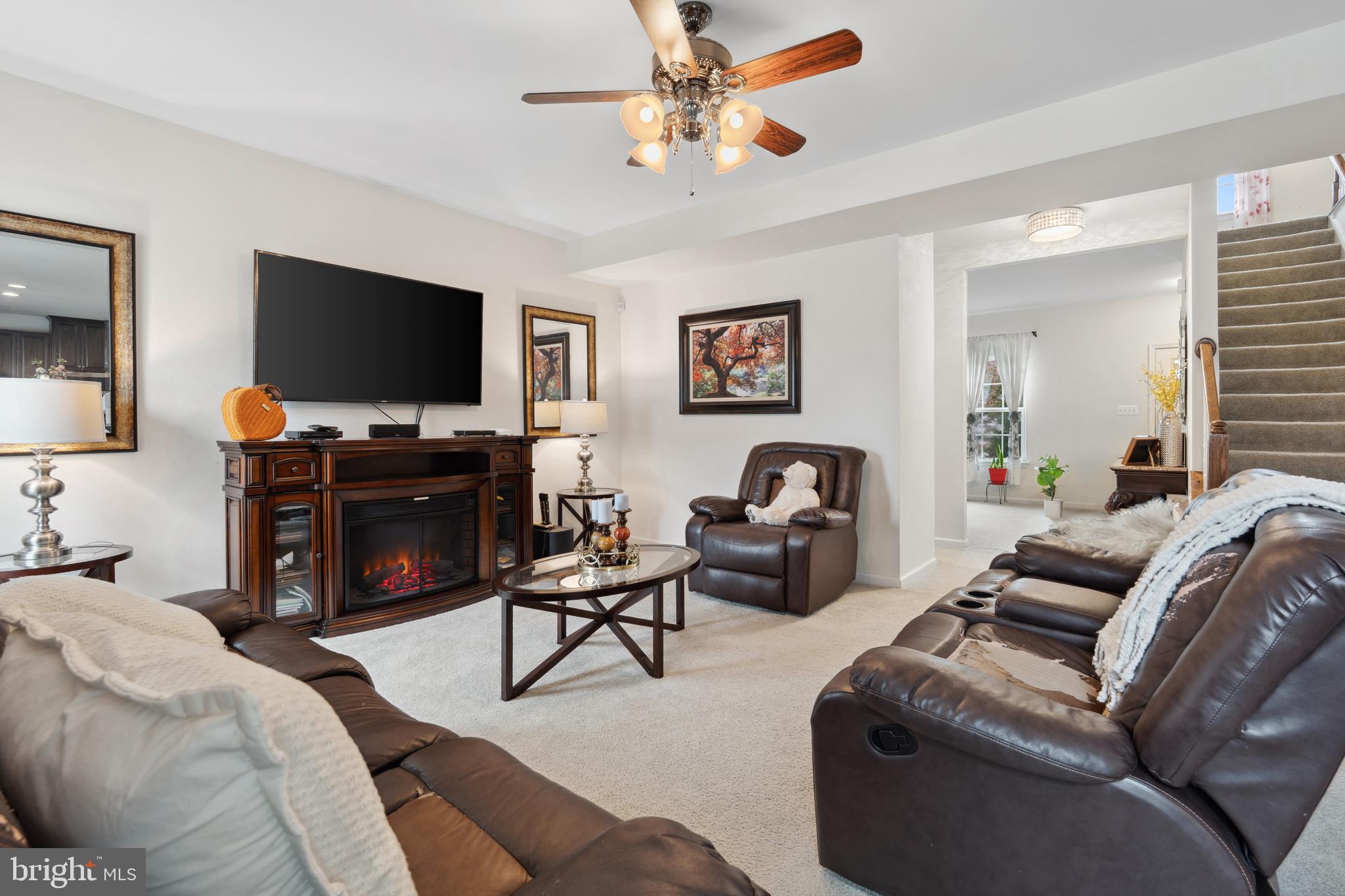 POTOMAC STATION - Residential