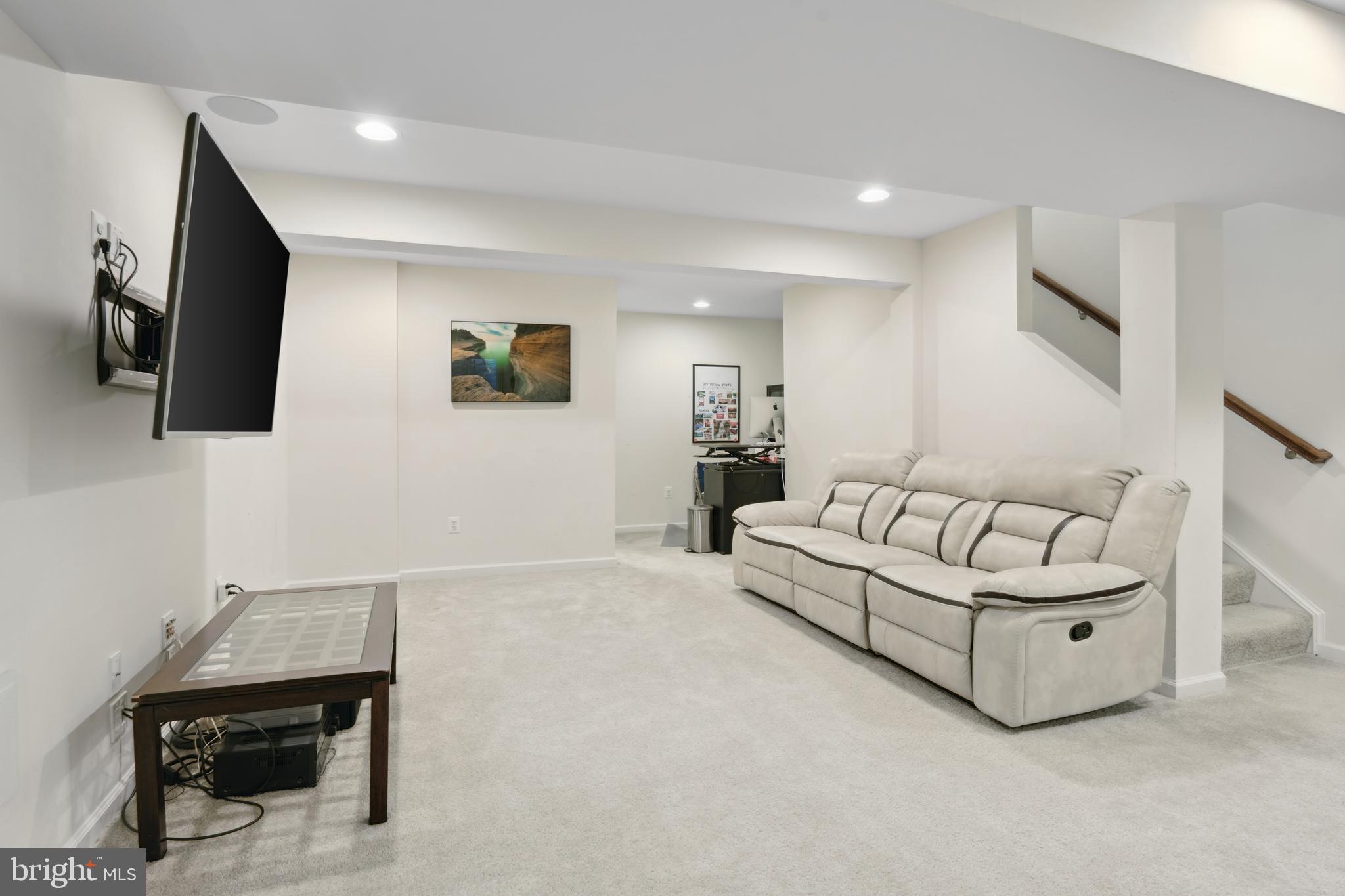 POTOMAC STATION - Residential