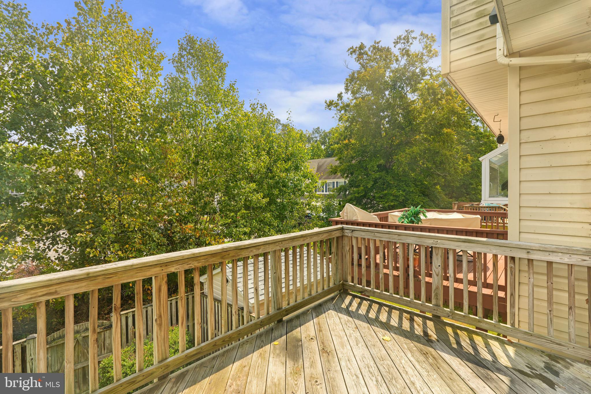 ASPEN WOODS - Residential