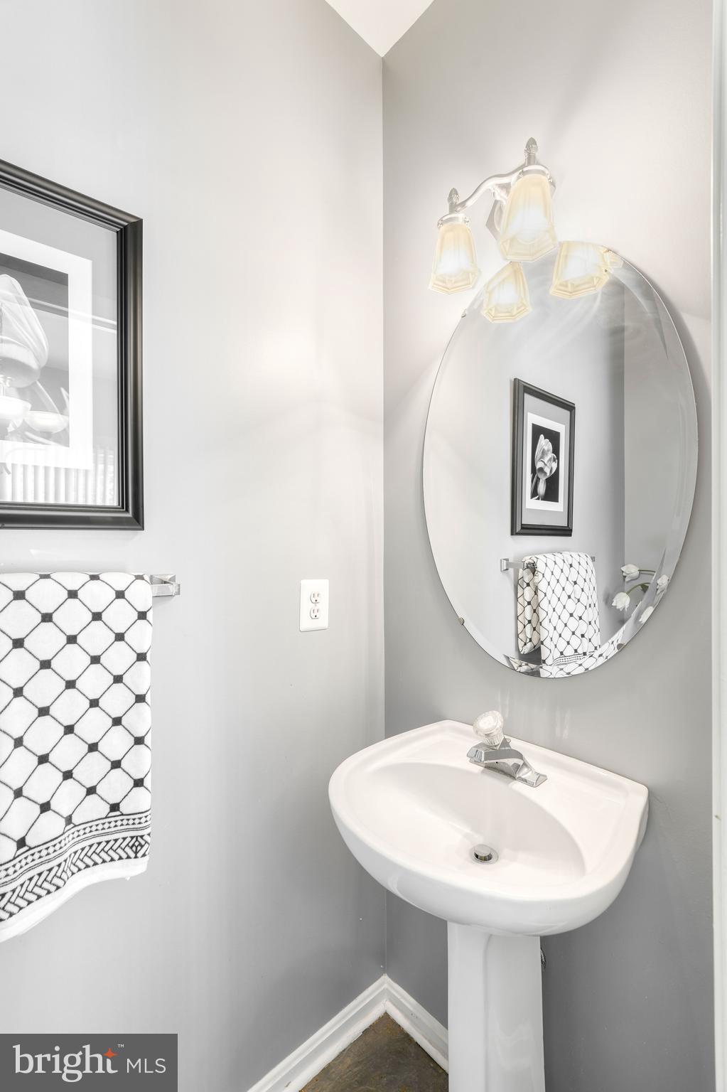 ASPEN WOODS - Residential