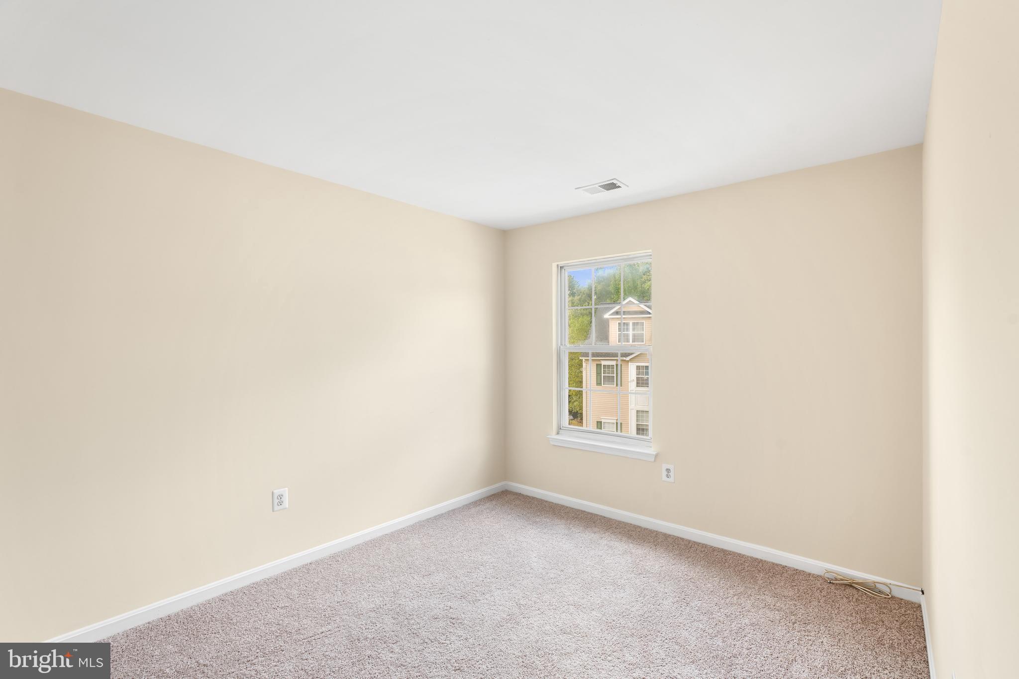 ASPEN WOODS - Residential