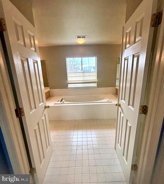 CANTER FARMS - Residential