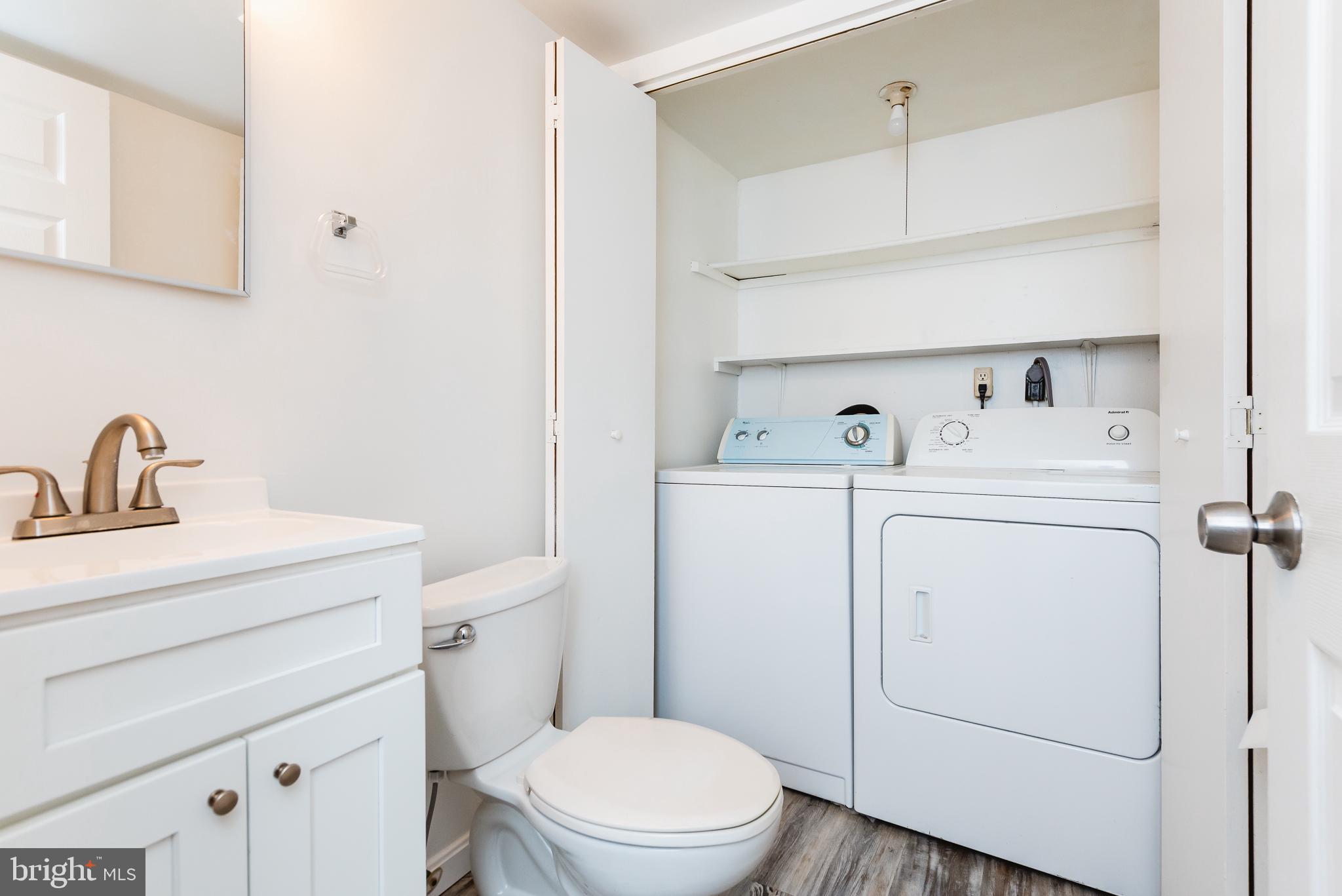 HARFORD SQUARE - Residential Lease