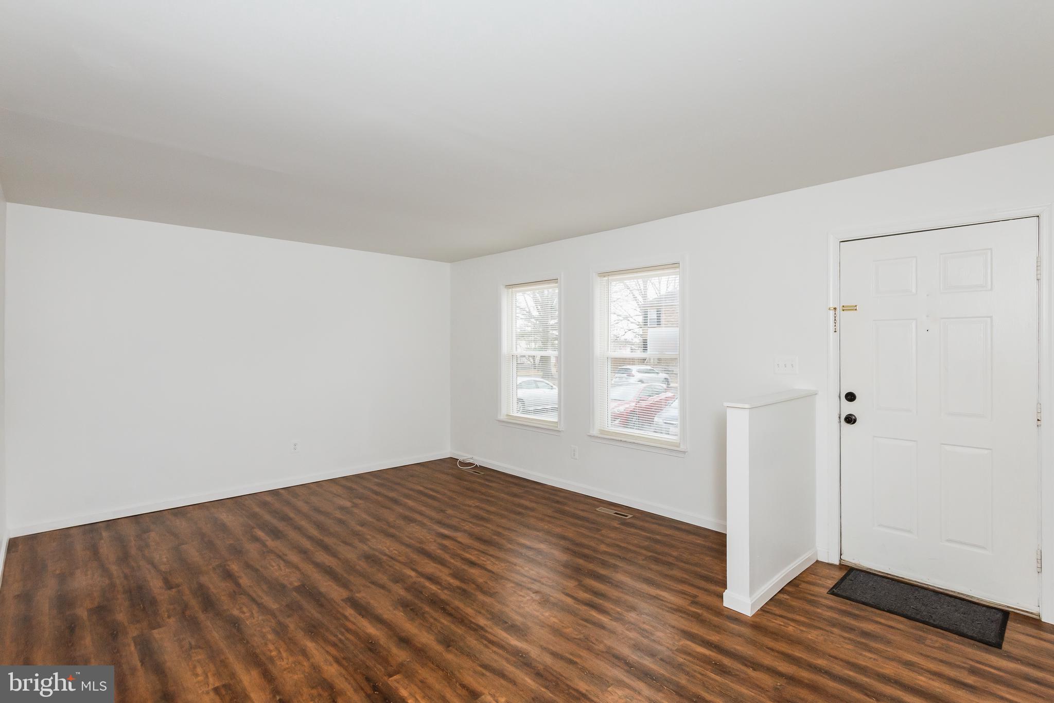 HARFORD SQUARE - Residential Lease