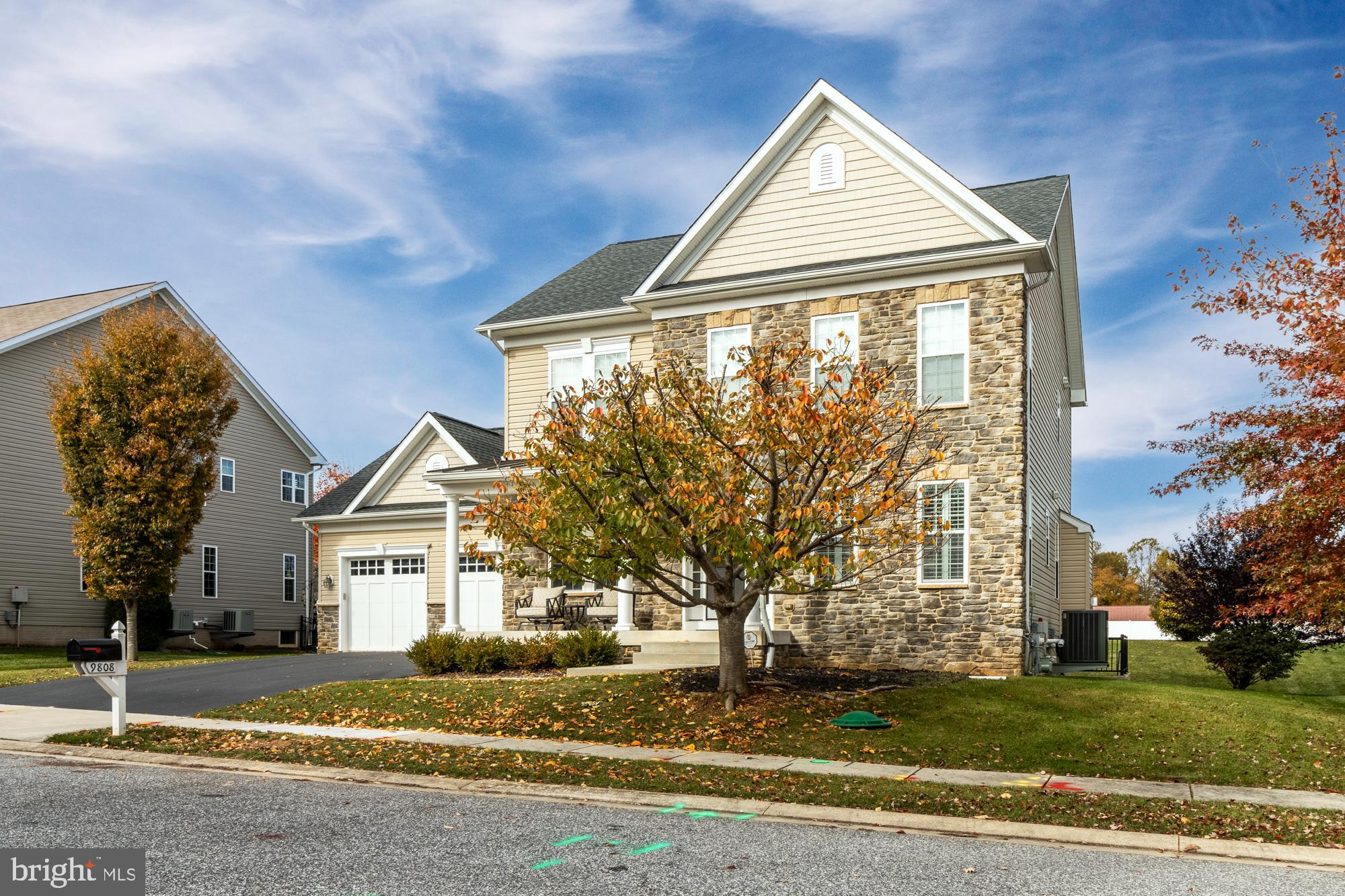 9808 BALLYMAHON COURT