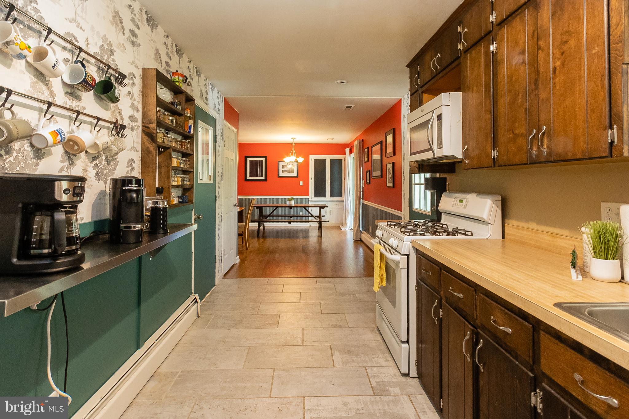 SCOTCH POINT - Residential