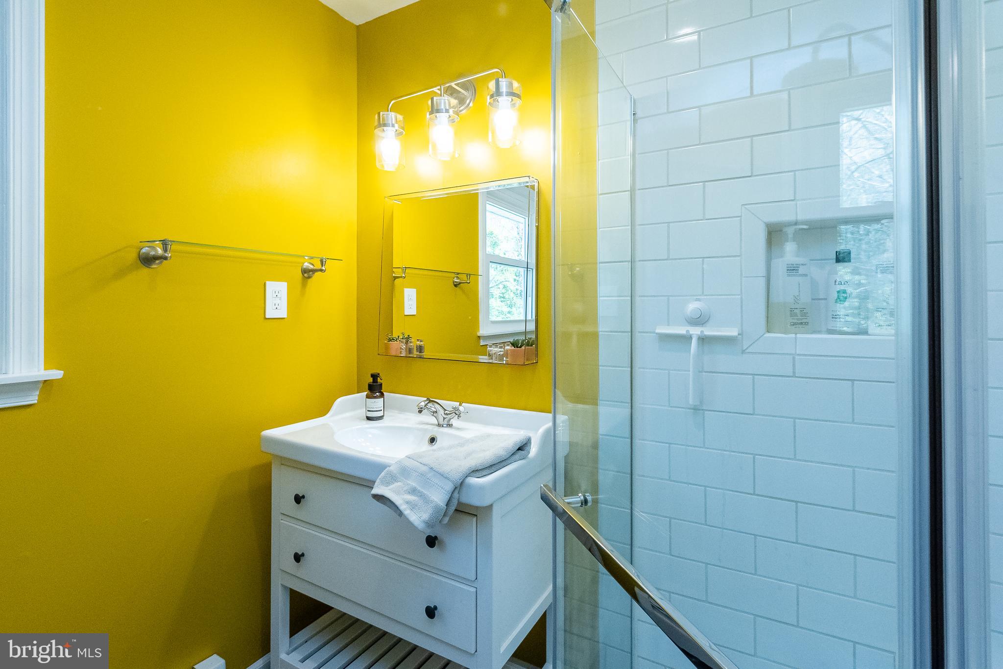 SCOTCH POINT - Residential