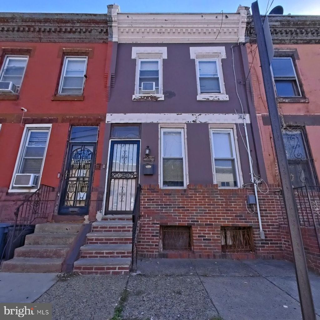 Photo of 2409 N Park Avenue, PHILADELPHIA, PA 19132 (MLS # PAPH2511578)