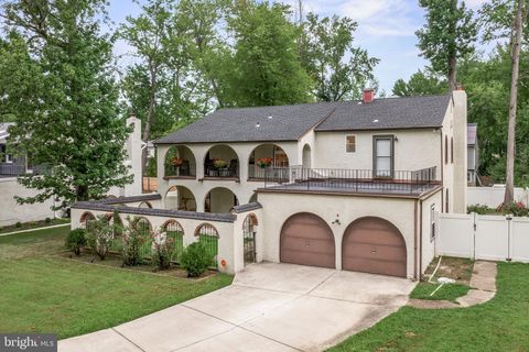 4 CLARK DRIVE CHERRY HILL NJ 08034