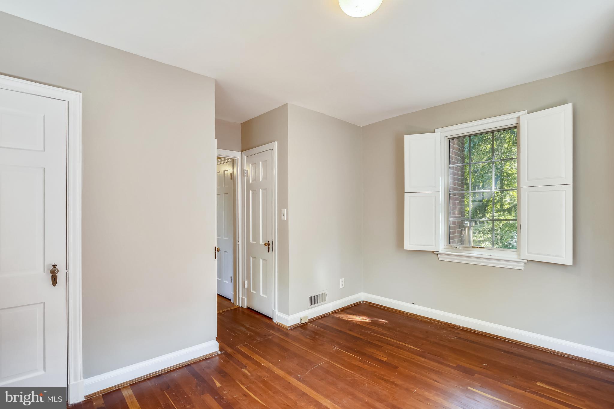 WOODMONT - Residential