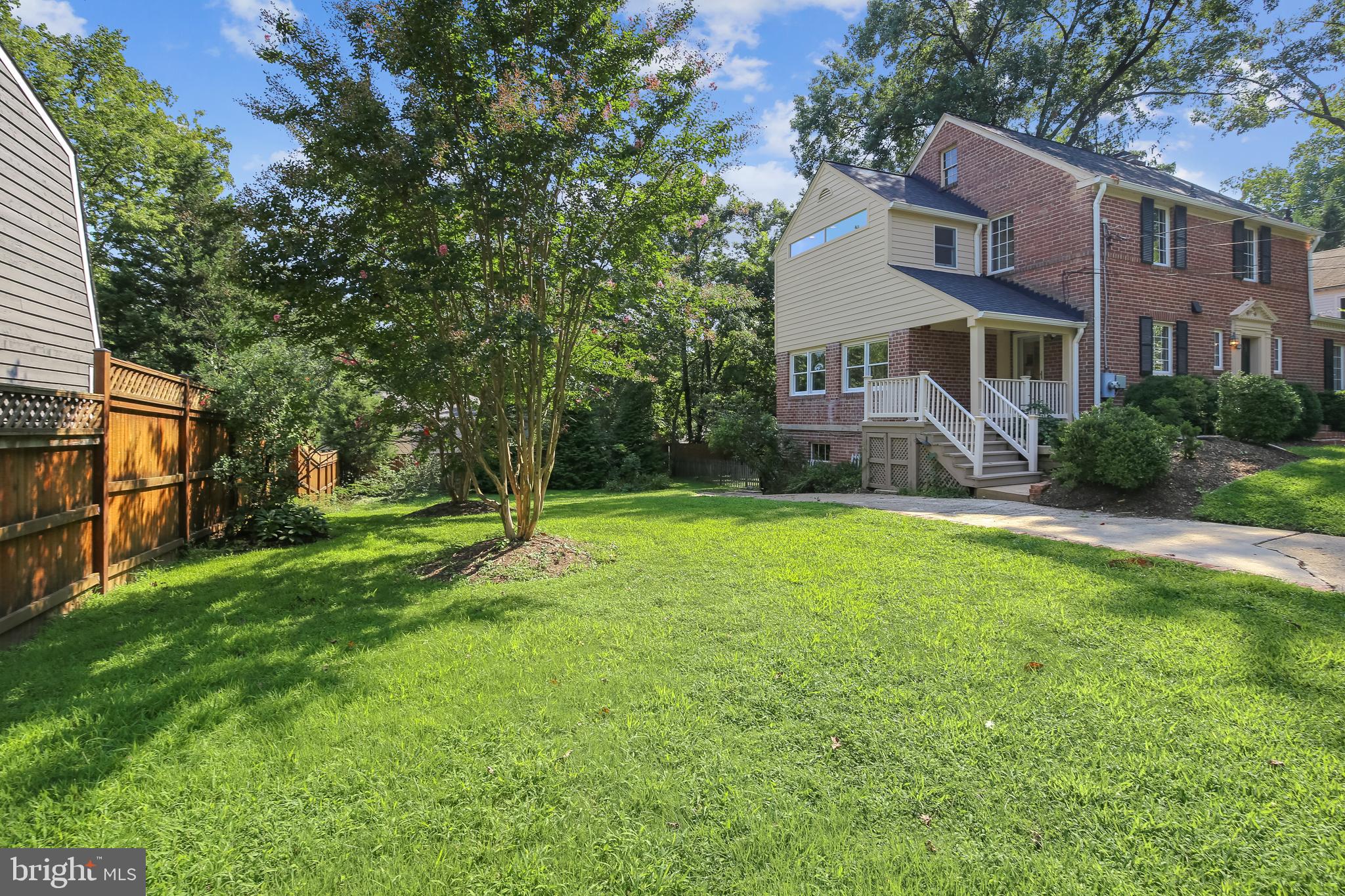 WOODMONT - Residential