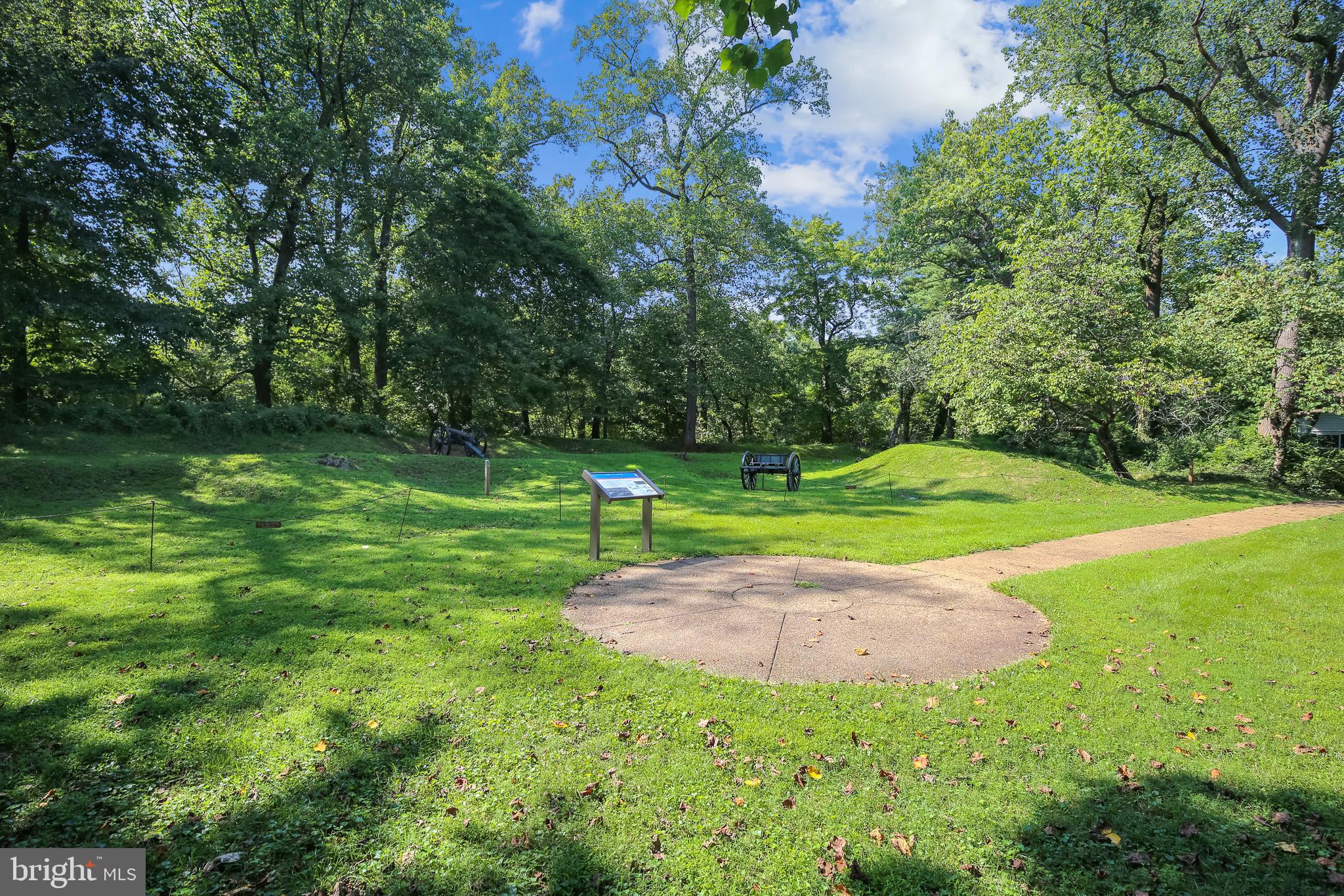 WOODMONT - Residential