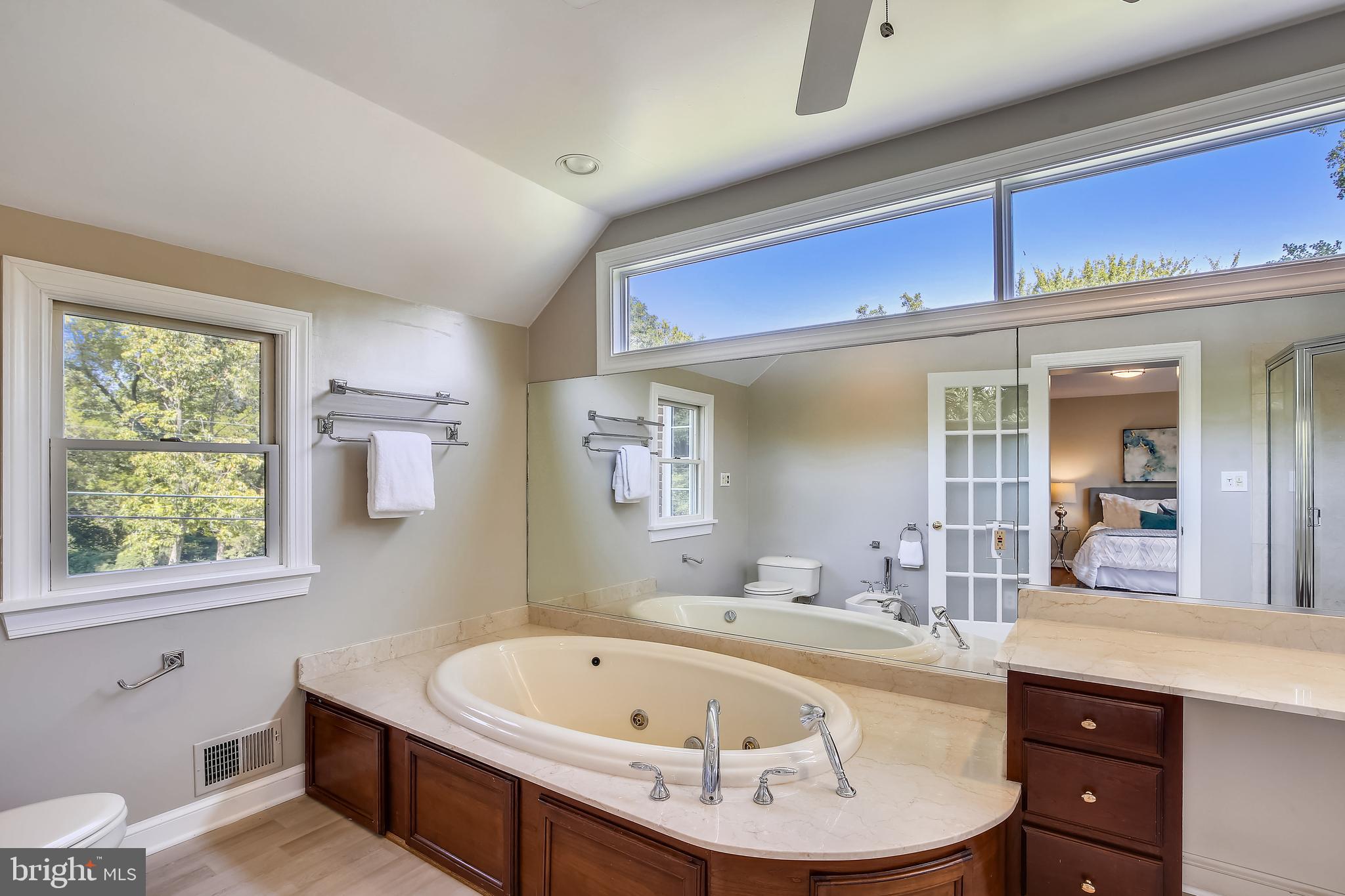 WOODMONT - Residential