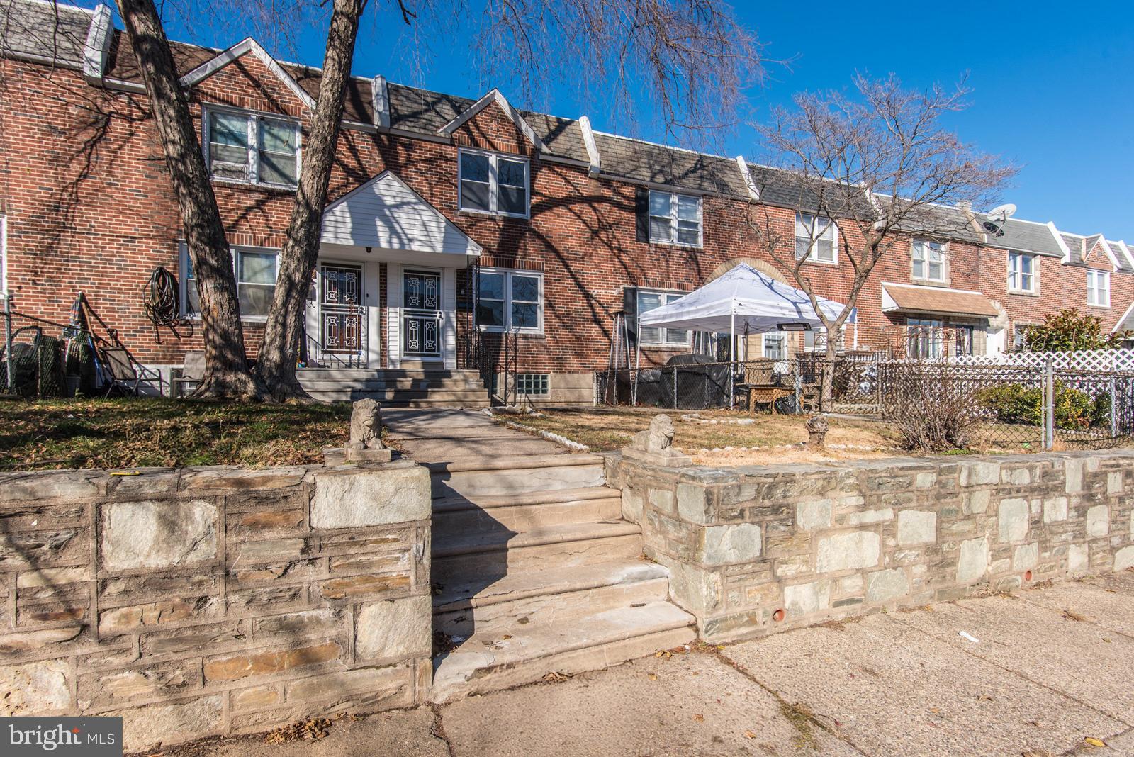 6230 GILLESPIE STREET