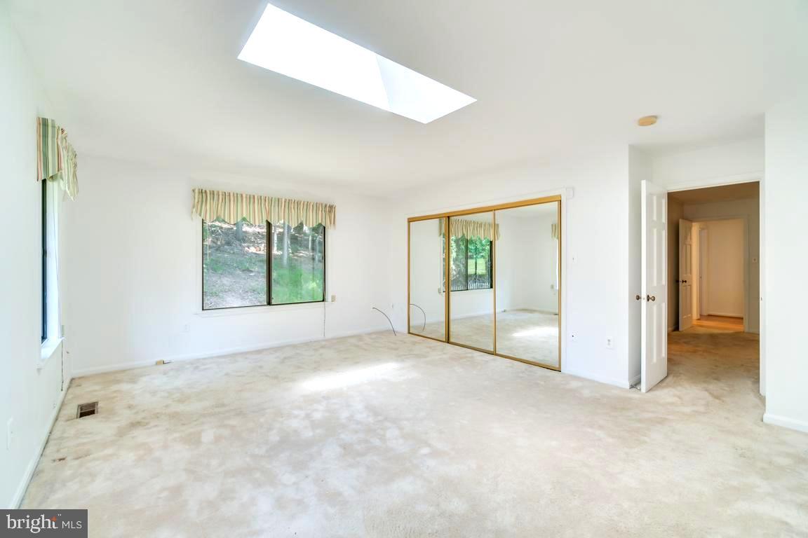 PEACOCK STATION - Residential Lease