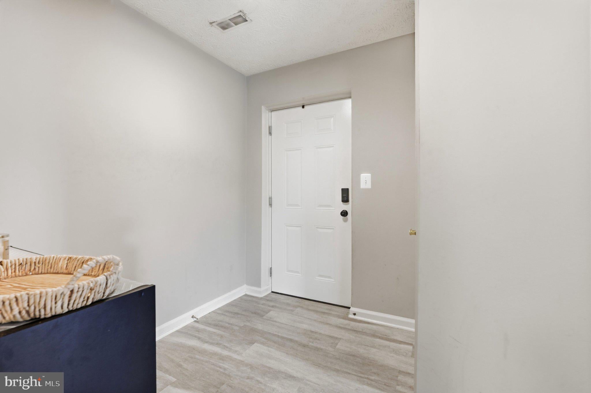 6505 SPRINGWATER COURT 7401
