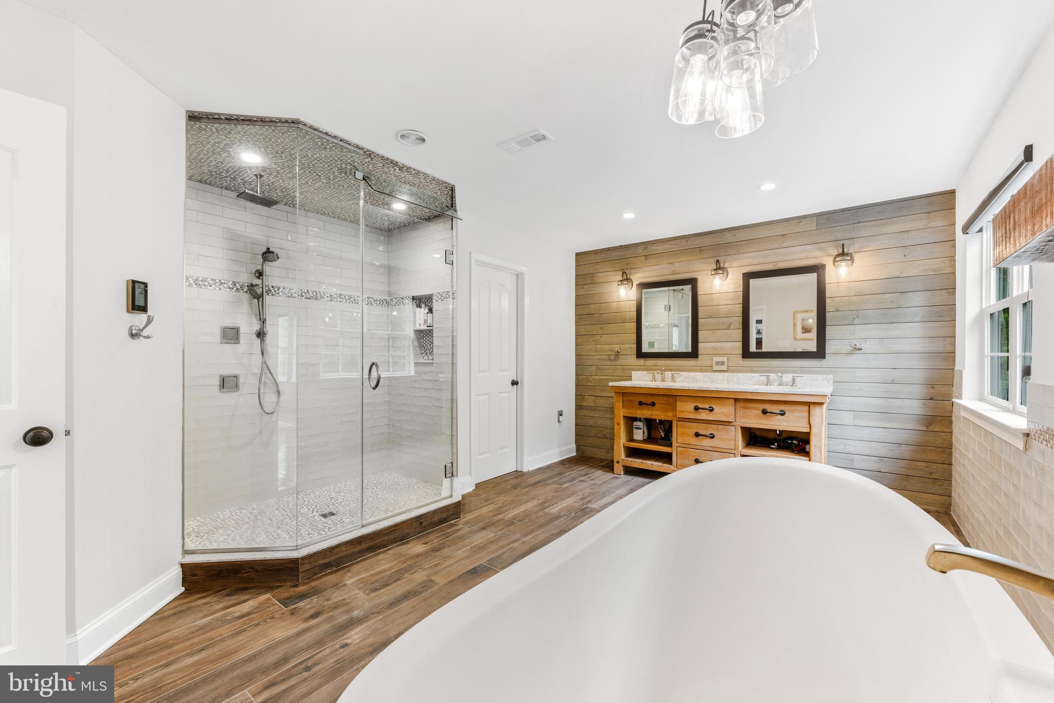 COXBYS ESTATES - Residential