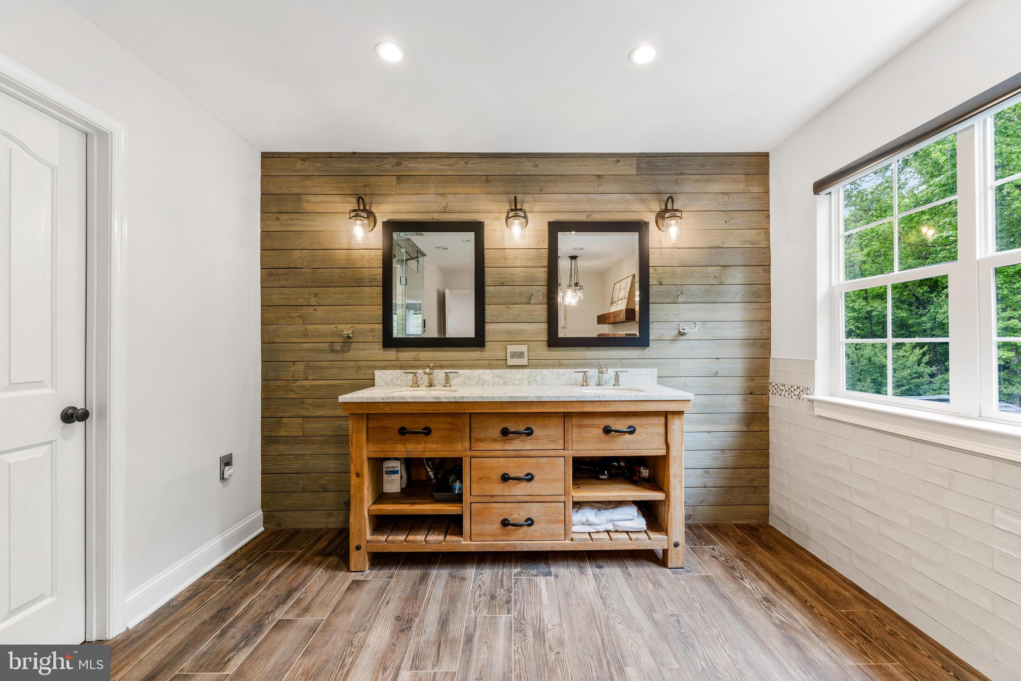 COXBYS ESTATES - Residential