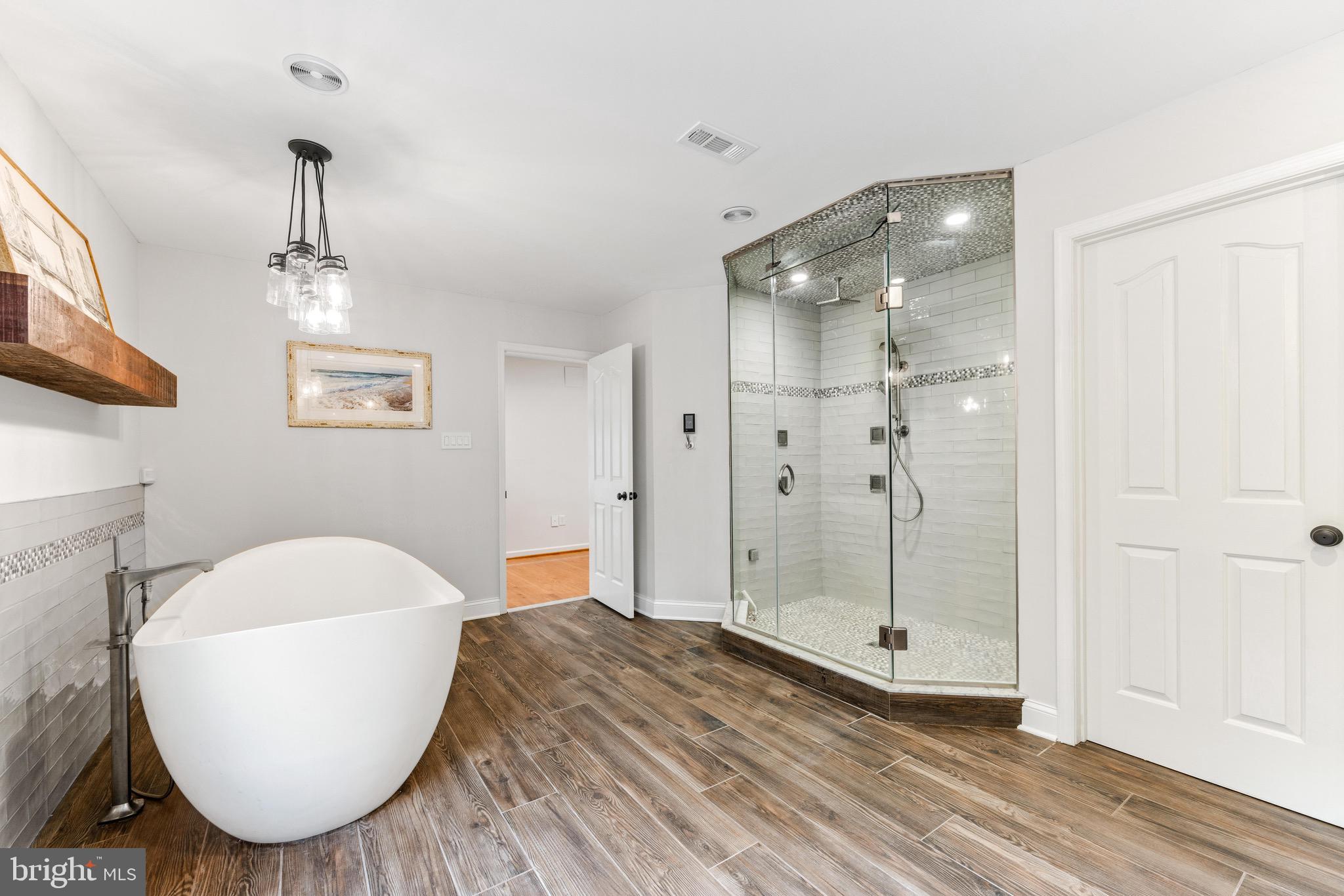 COXBYS ESTATES - Residential