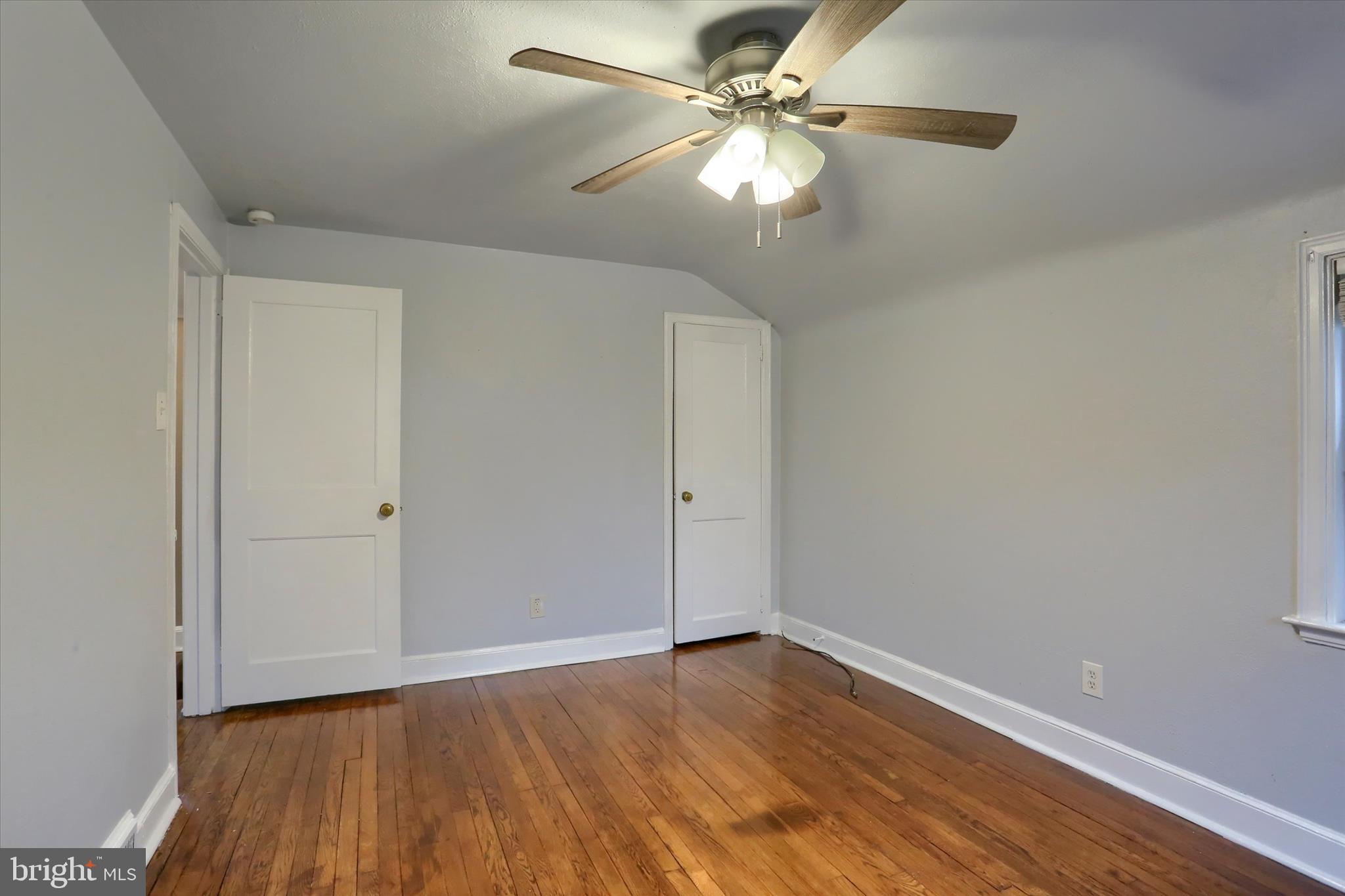 HIGHLAND VILLAGE - Residential