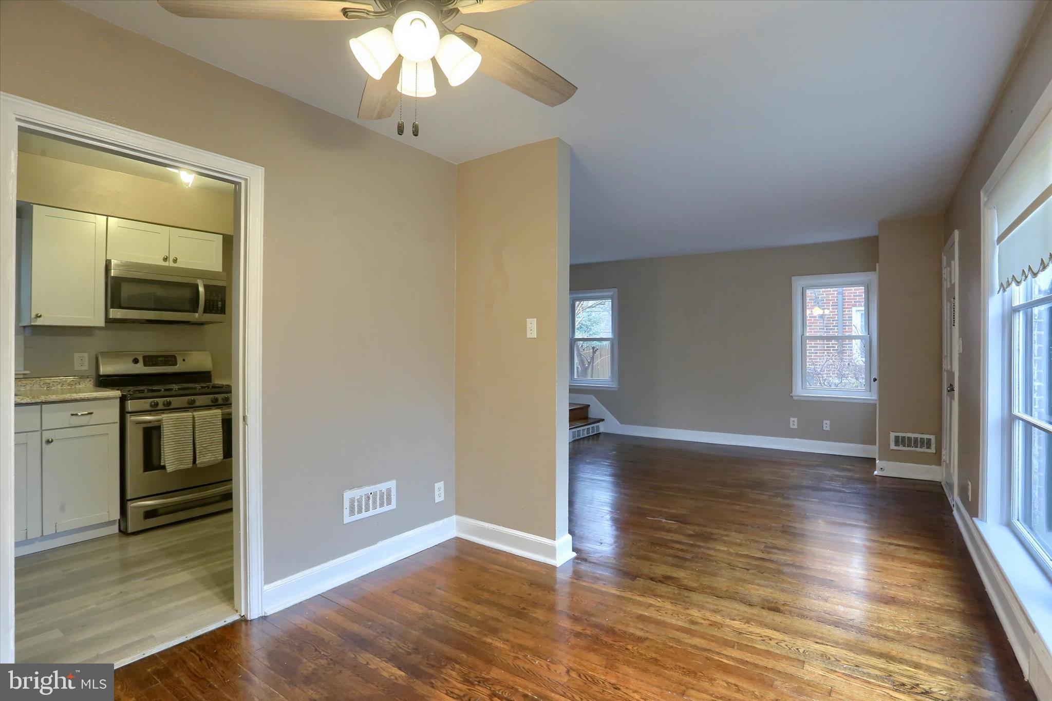 HIGHLAND VILLAGE - Residential