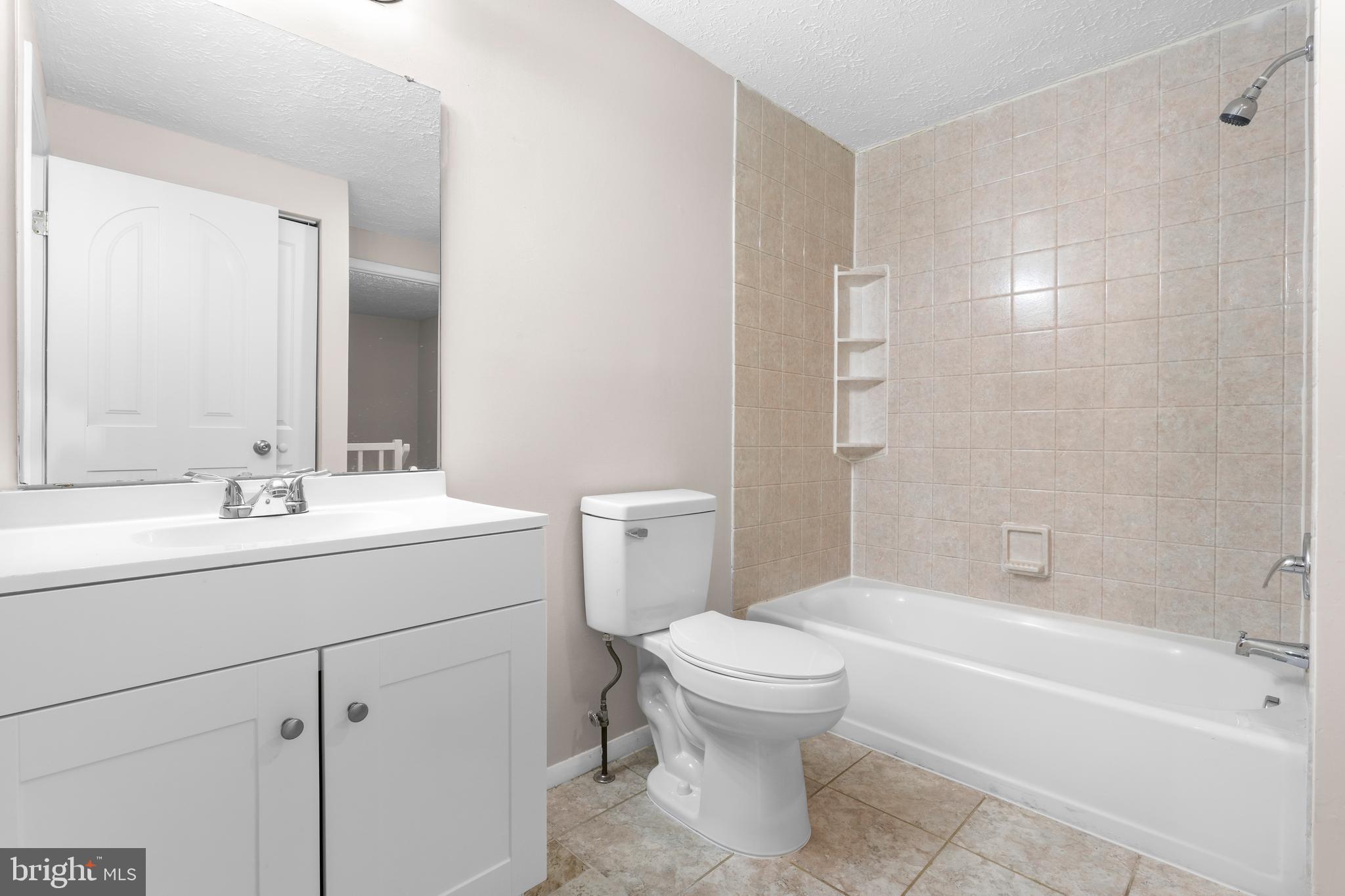 TWELVE TREES - Residential Lease