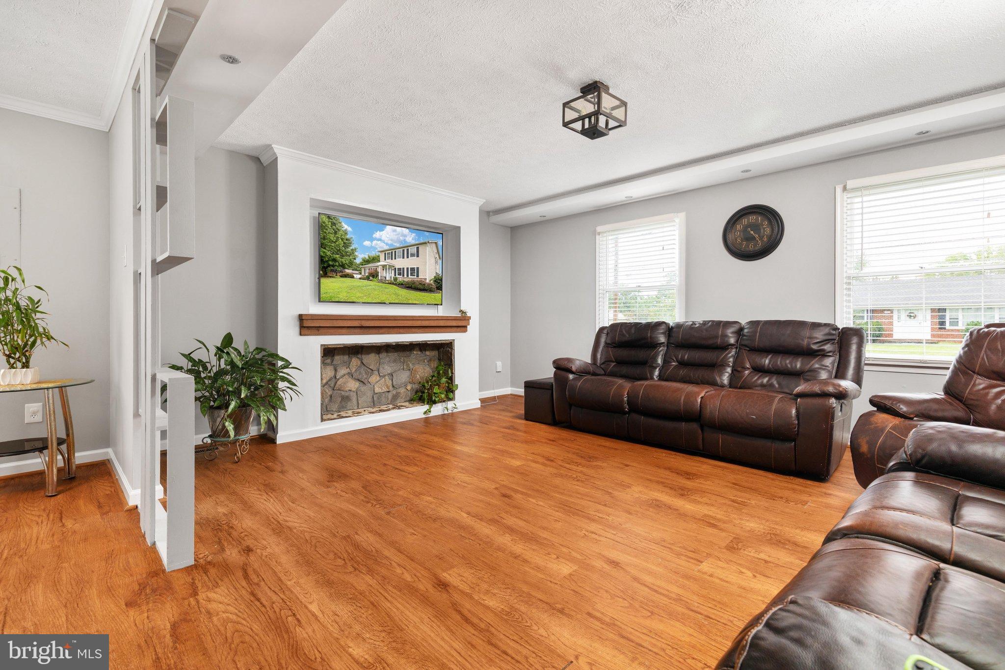424 VALLEY MILL ROAD