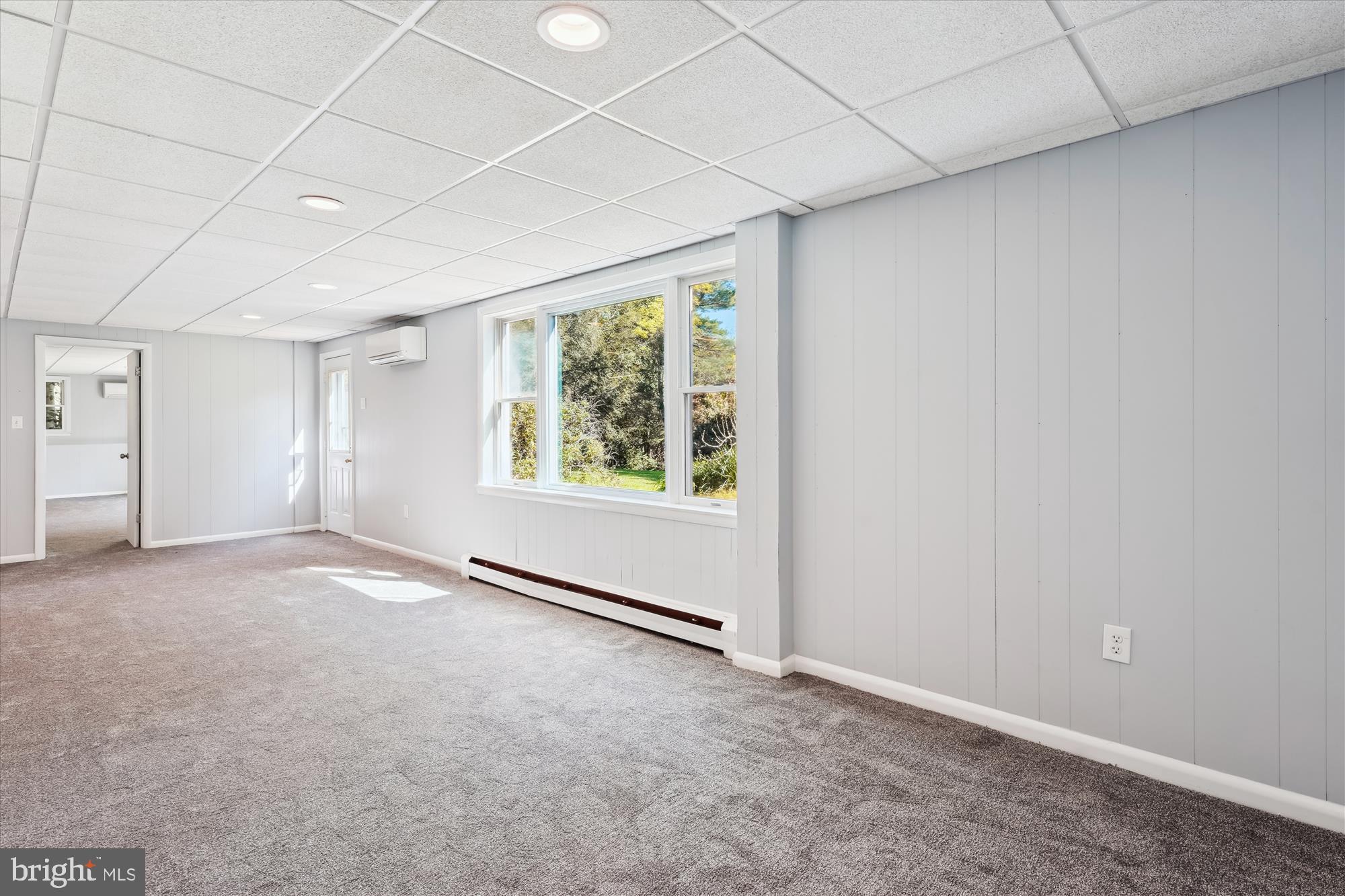 QUAINT ACRES - Residential