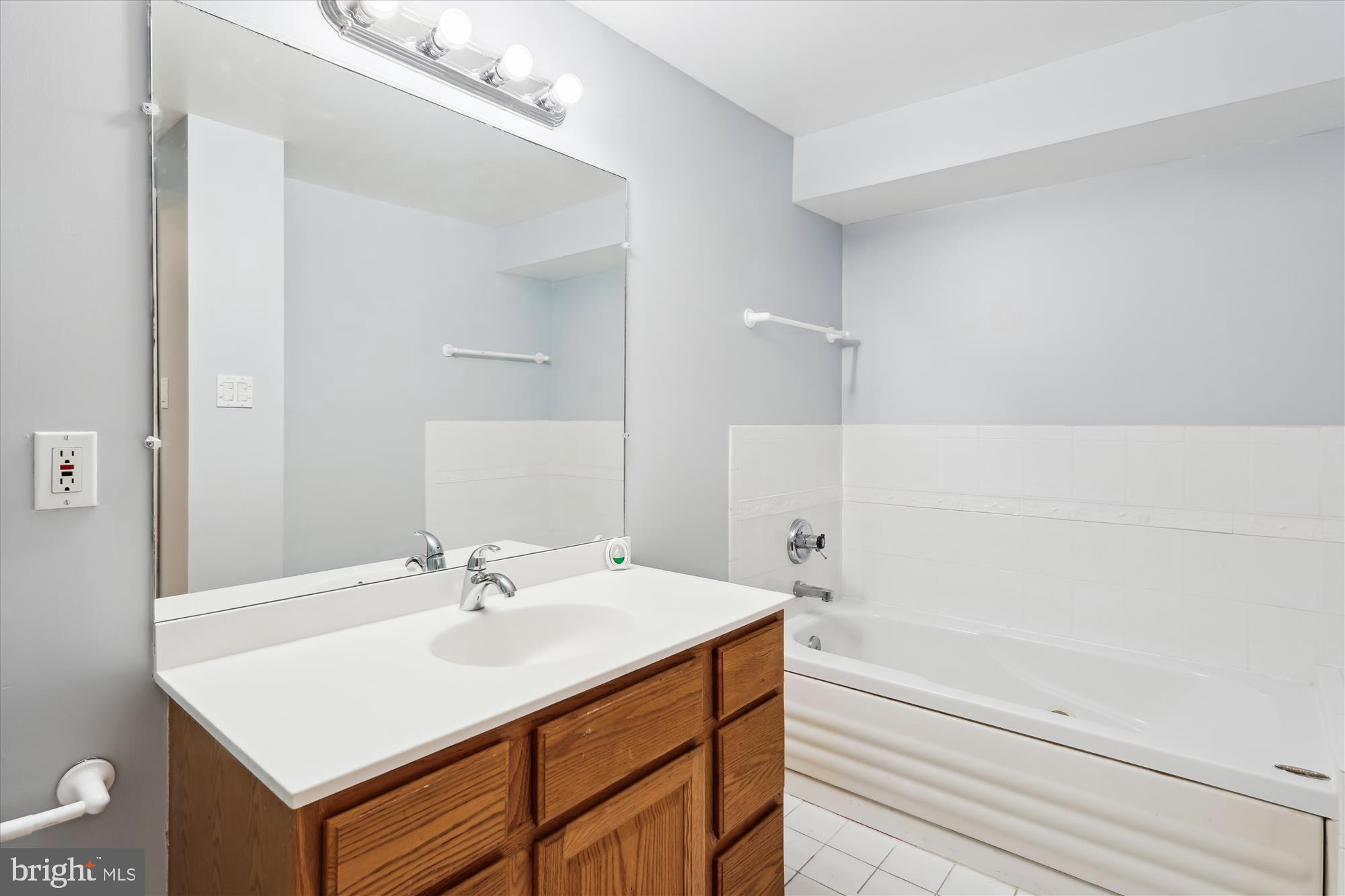 QUAINT ACRES - Residential