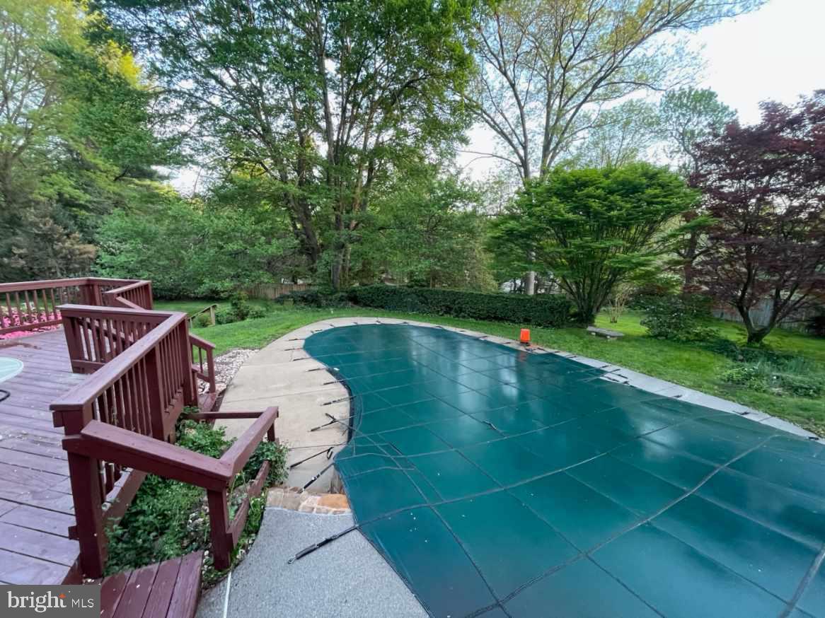 QUAINT ACRES - Residential