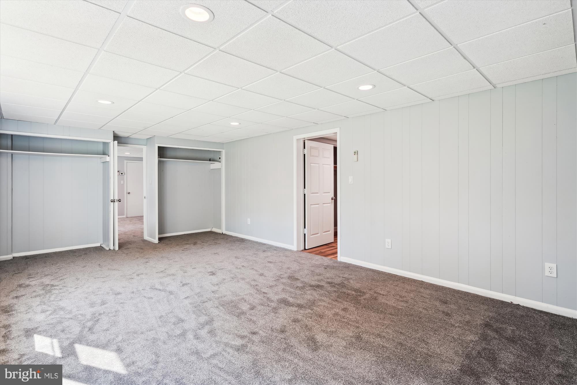 QUAINT ACRES - Residential