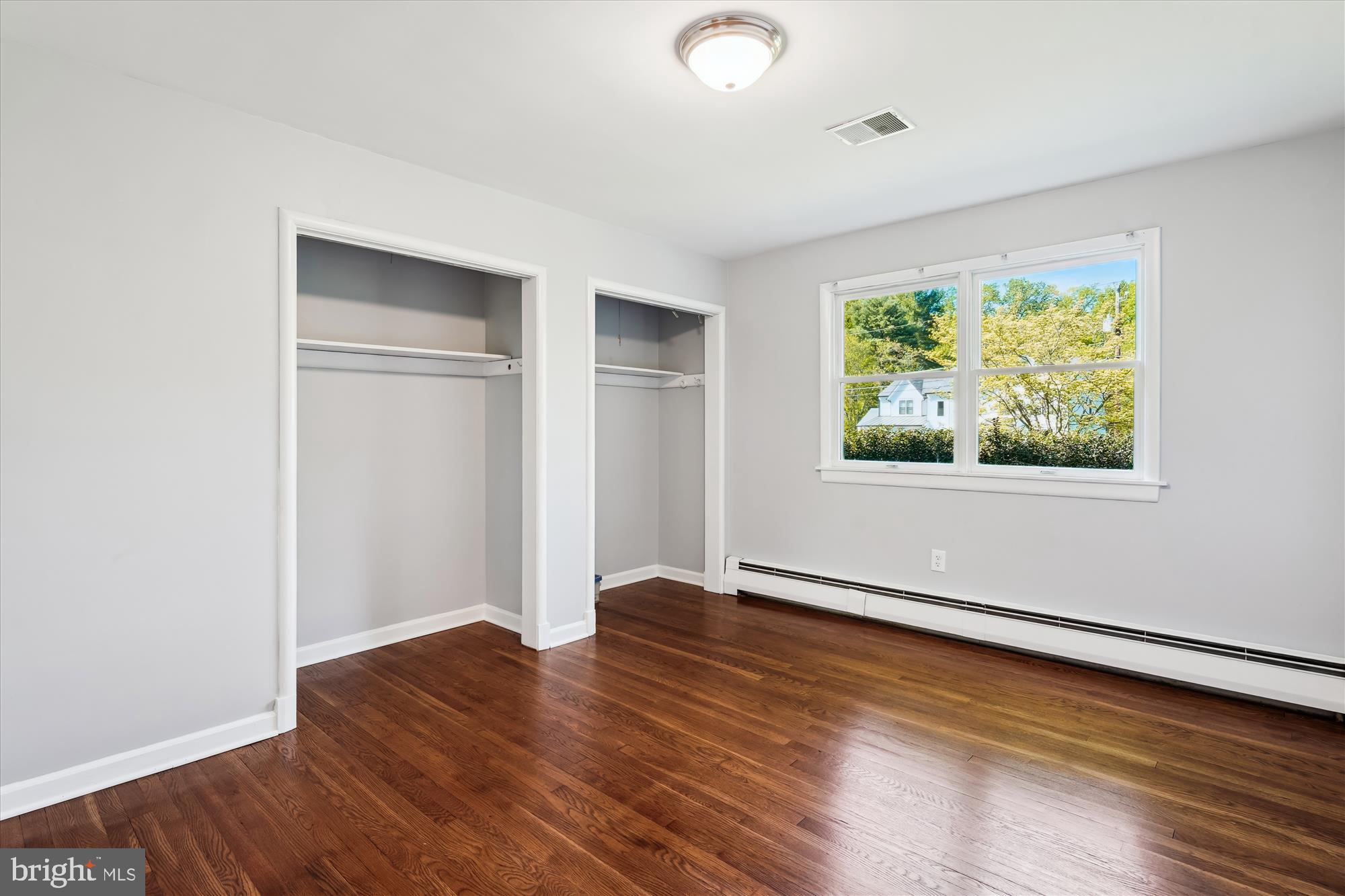 QUAINT ACRES - Residential