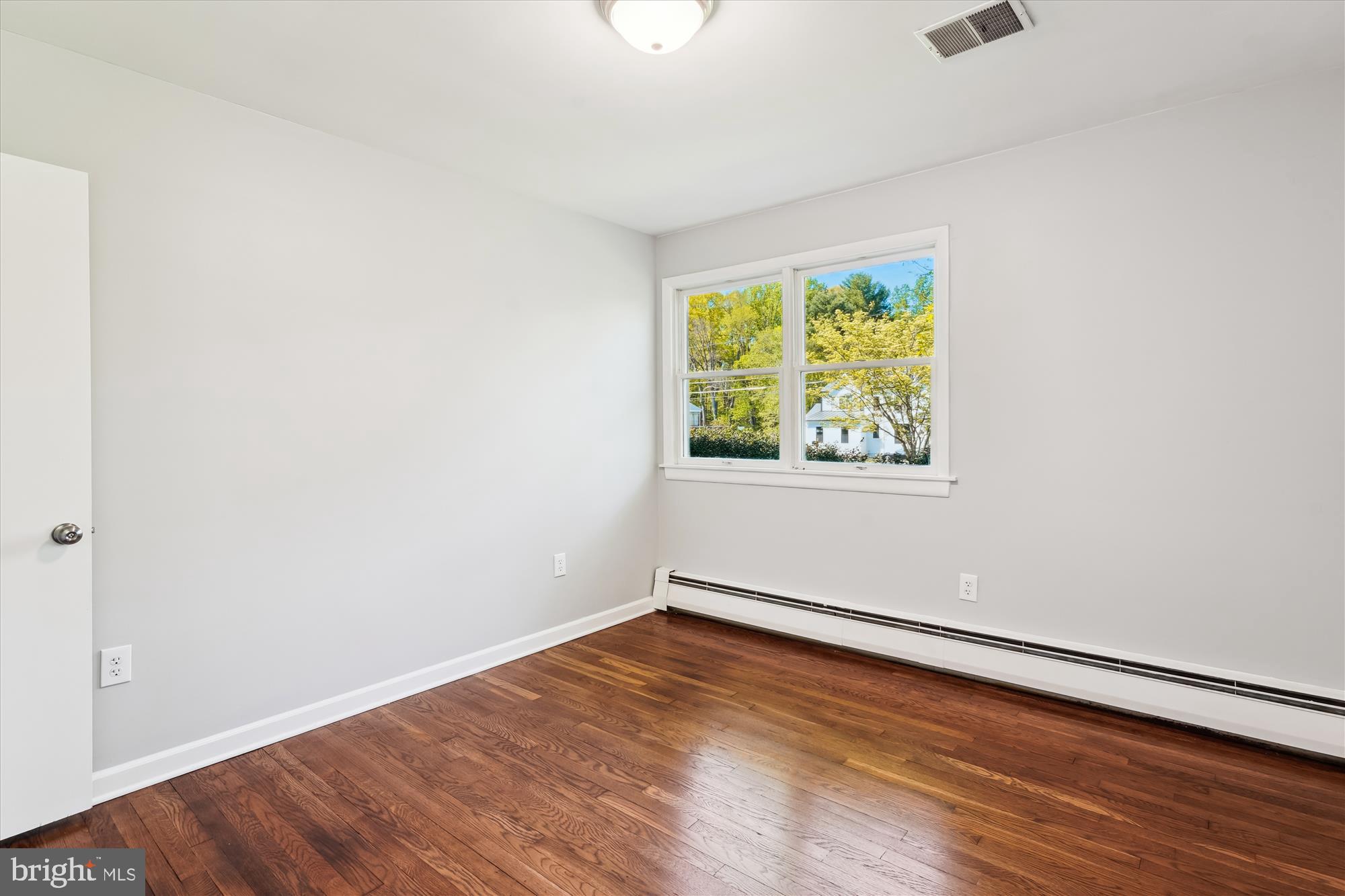 QUAINT ACRES - Residential