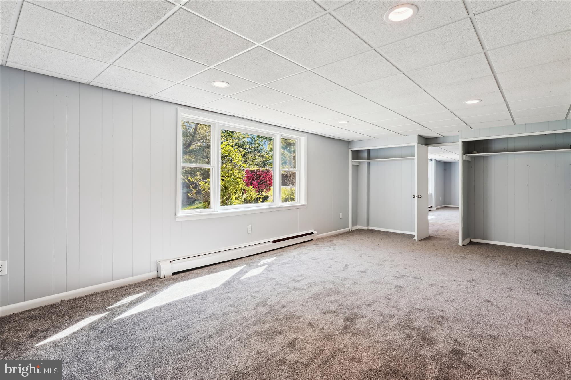 QUAINT ACRES - Residential