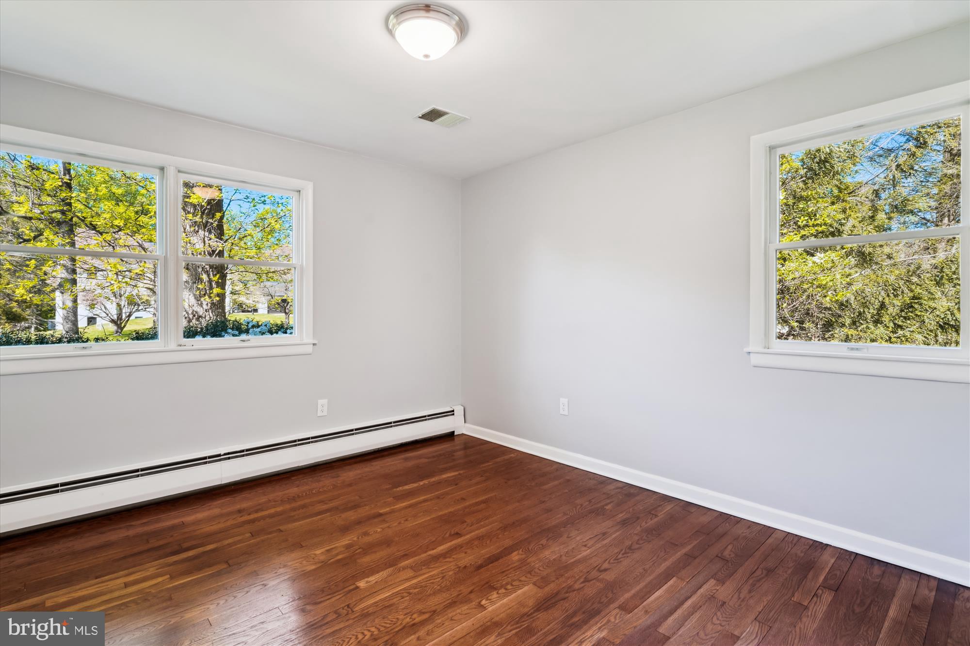 QUAINT ACRES - Residential