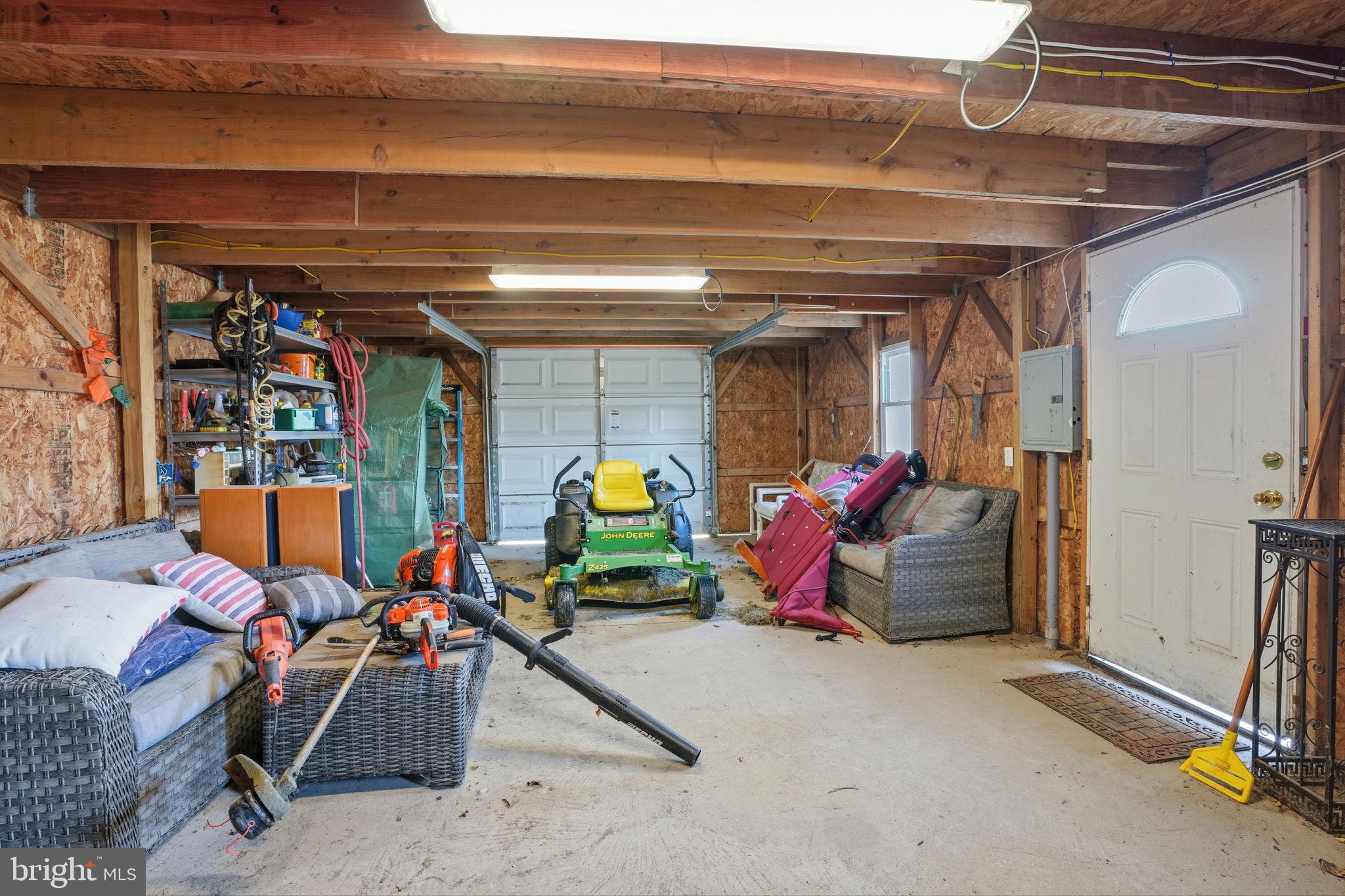 BELMONT HILLS - Residential