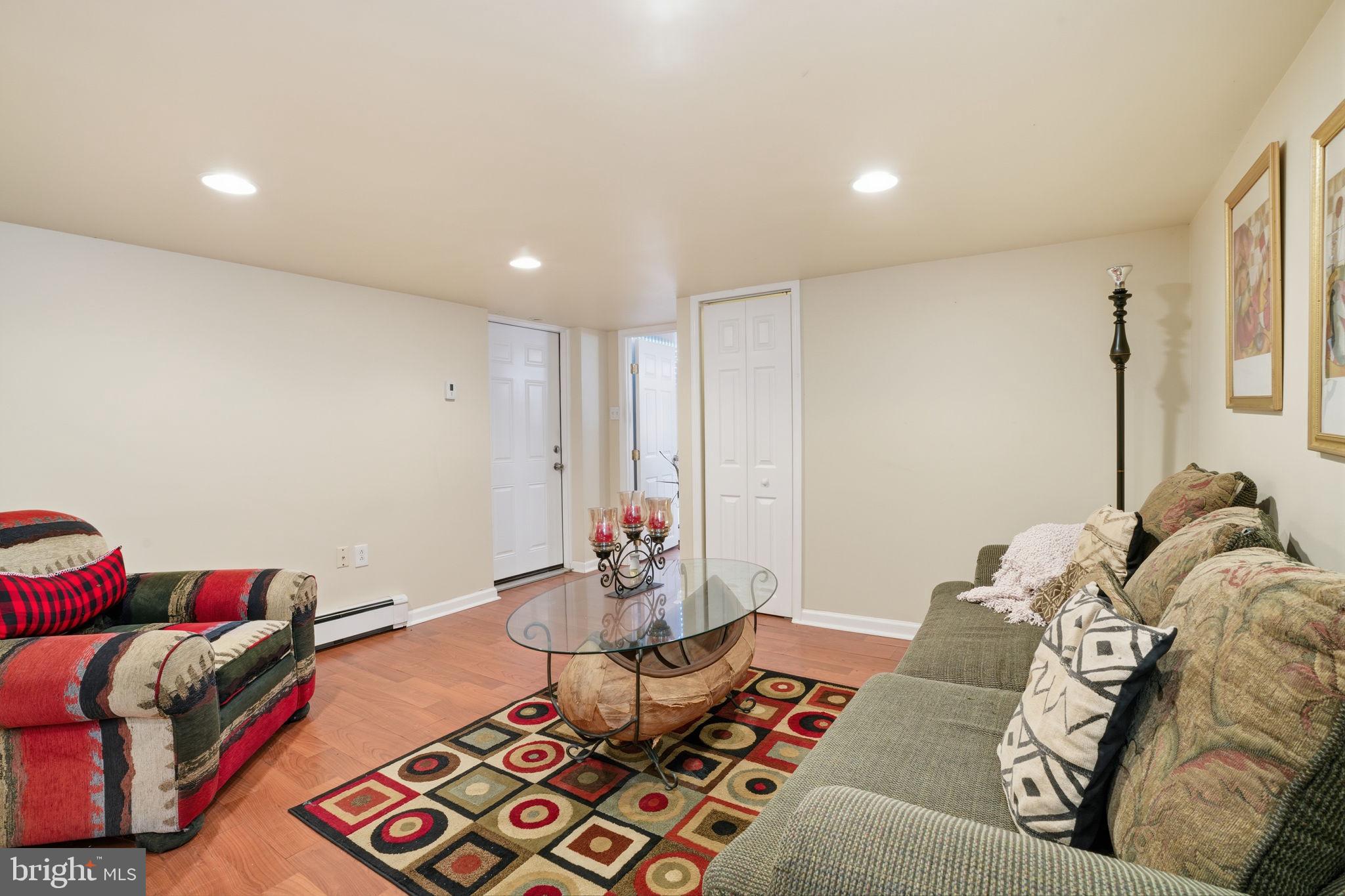 BELMONT HILLS - Residential