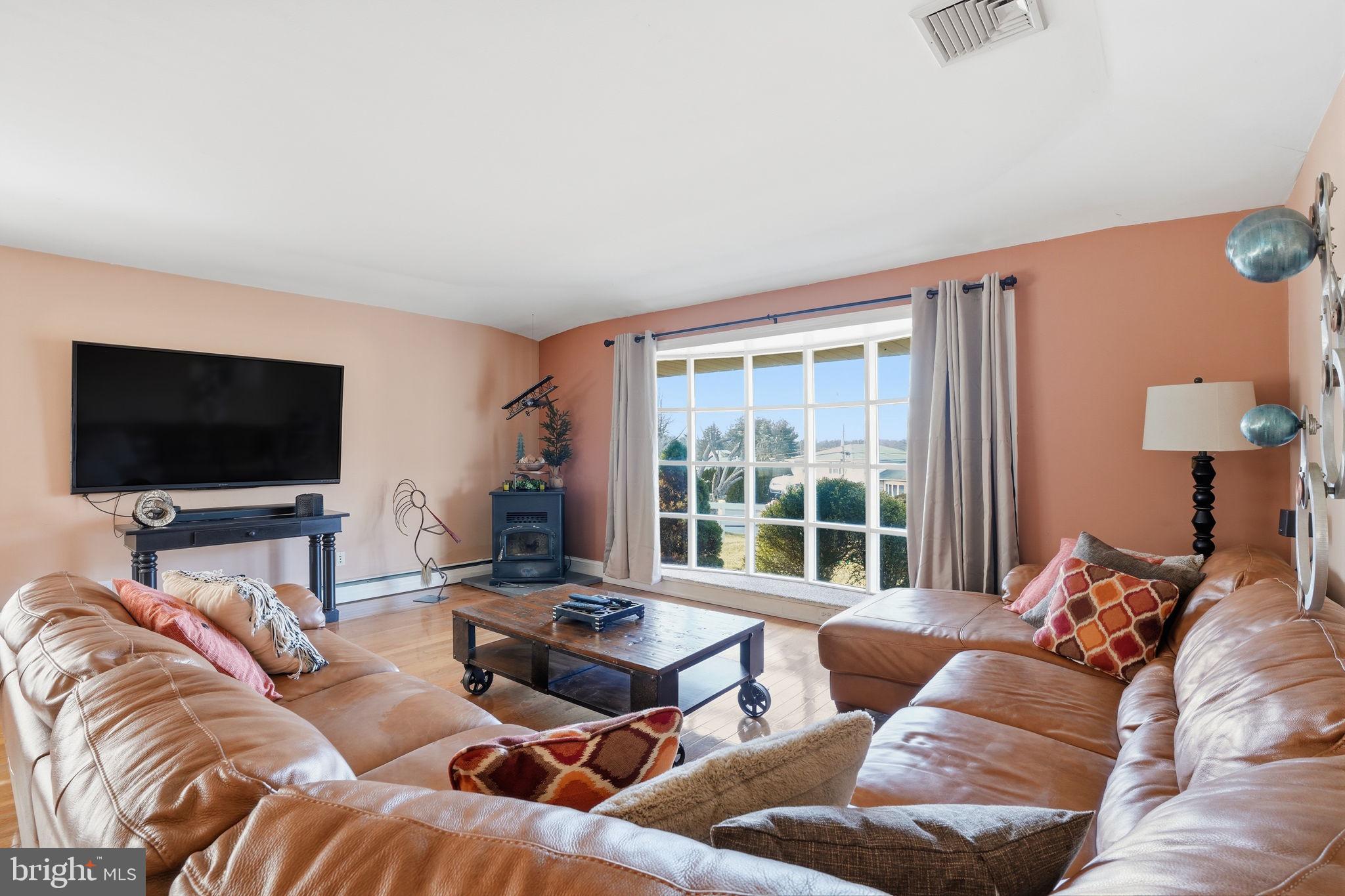 BELMONT HILLS - Residential