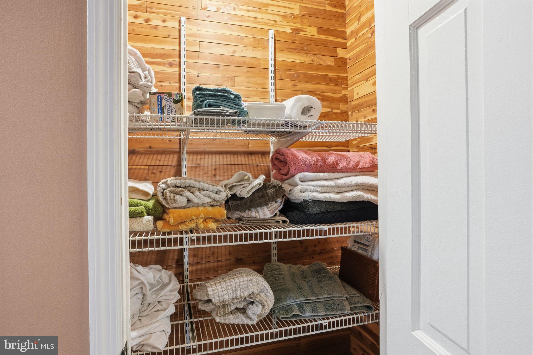 BELMONT HILLS - Residential