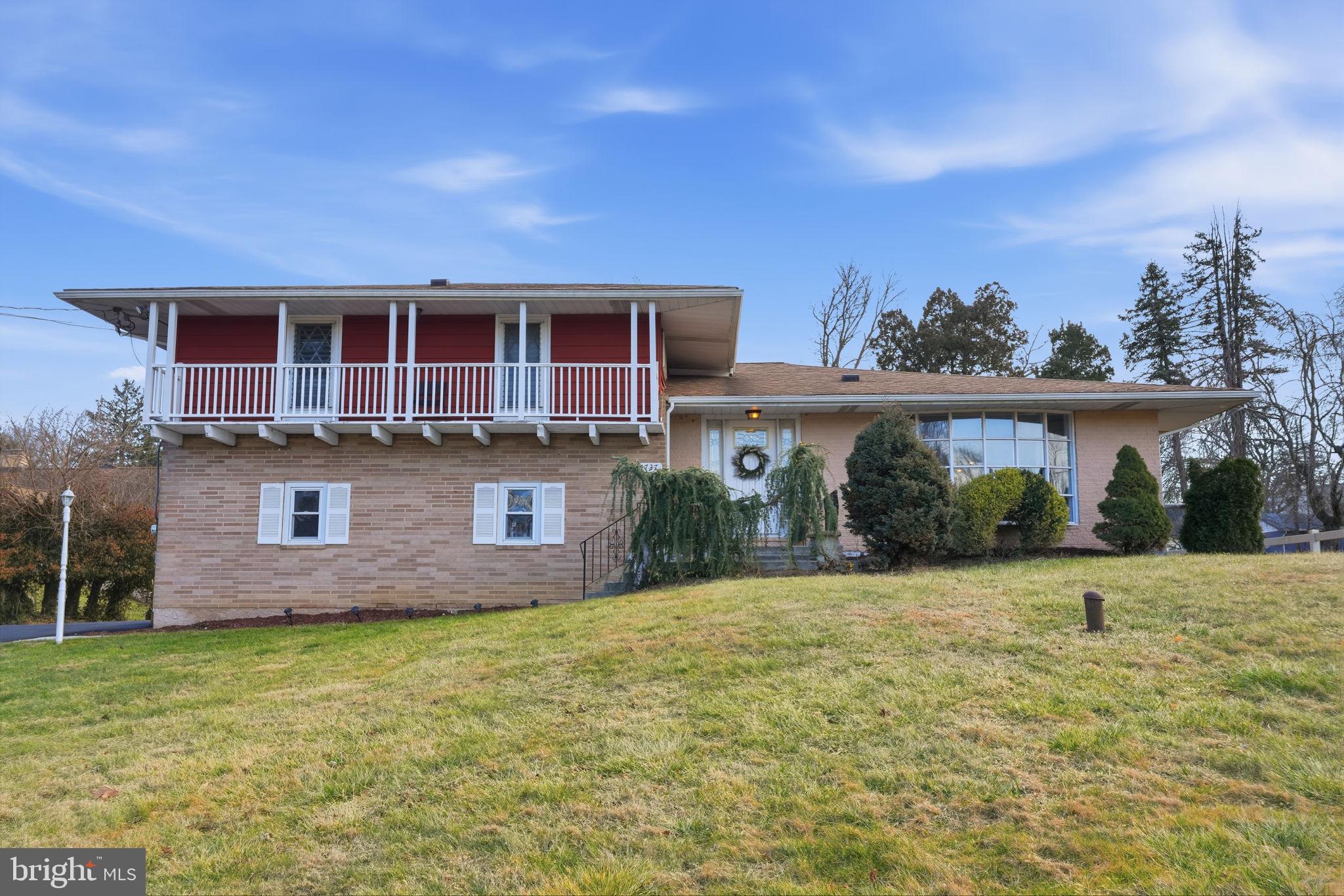 BELMONT HILLS - Residential