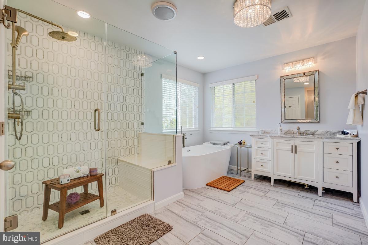 HUNTERS RIDGE - Residential