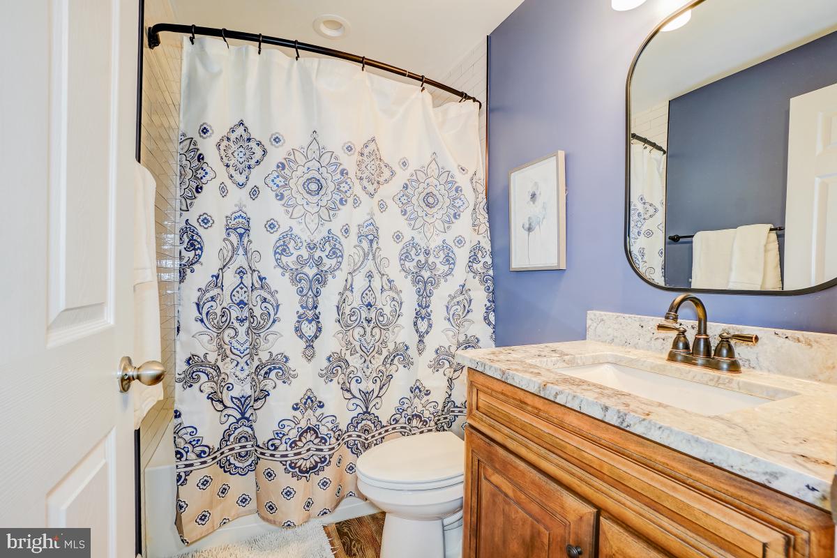 HUNTERS RIDGE - Residential