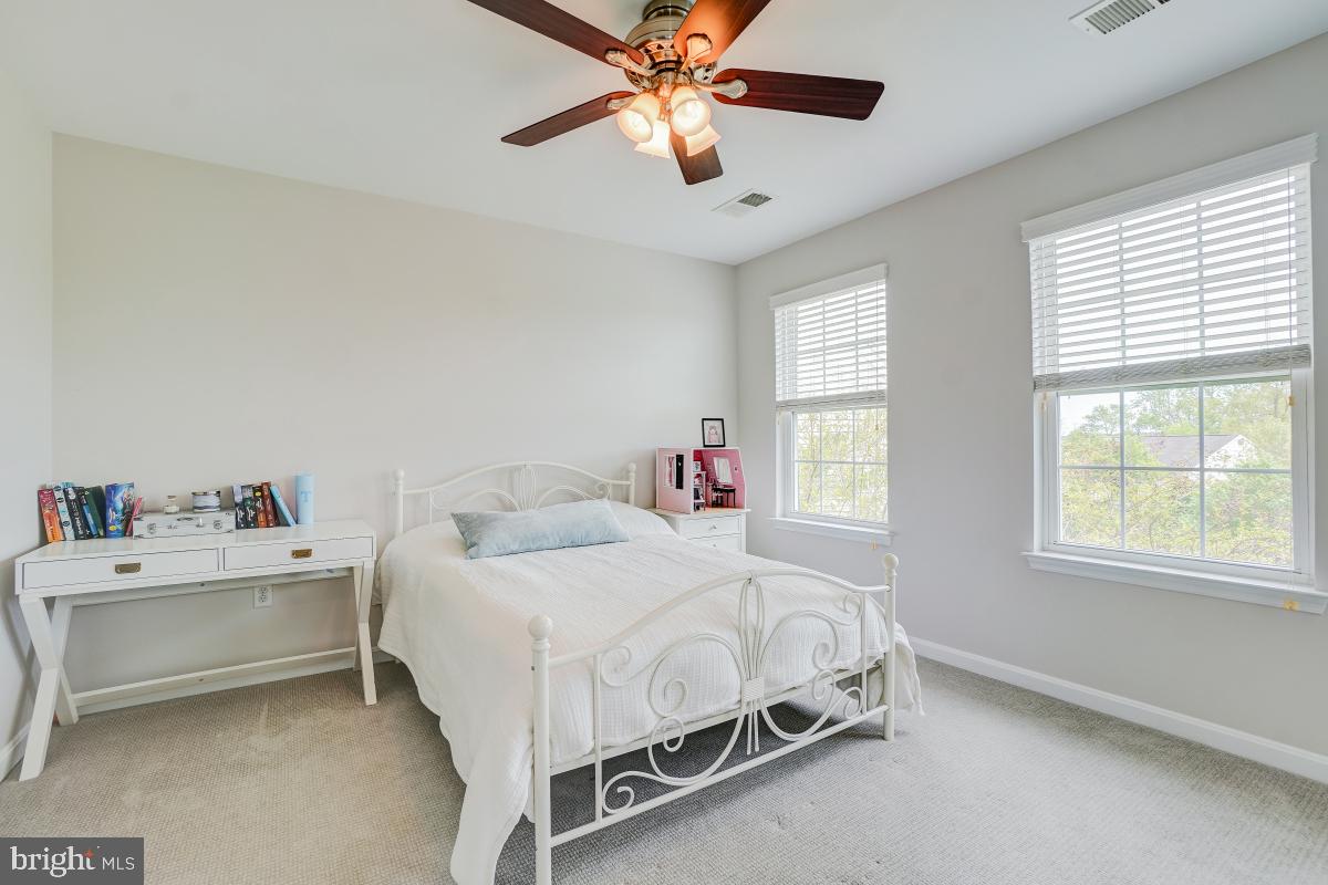 HUNTERS RIDGE - Residential