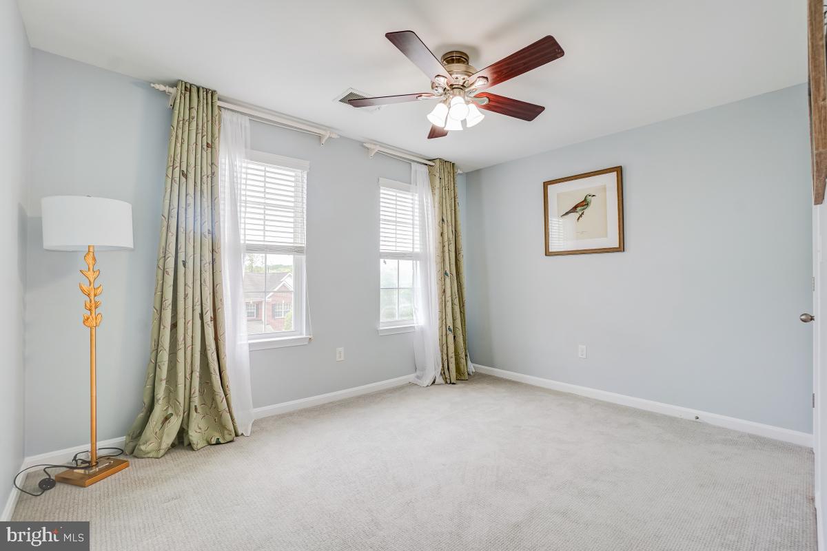 HUNTERS RIDGE - Residential