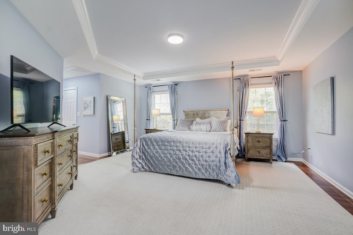 HUNTERS RIDGE - Residential